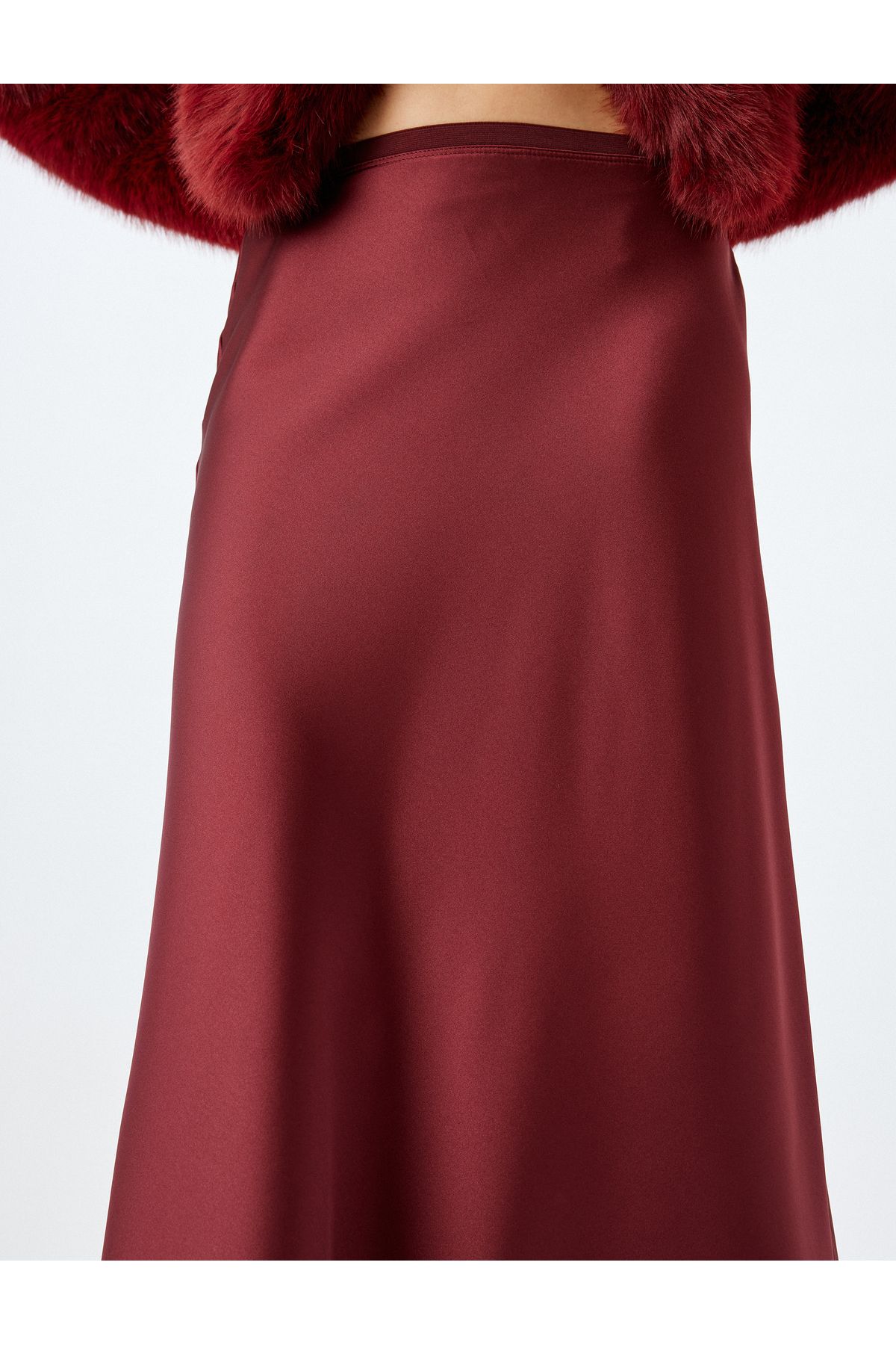 Standart Bel Slim Fit A kesim Midi Boy Saten Etek Standart Bel Slim Fit A kesim Midi Boy Saten Etek