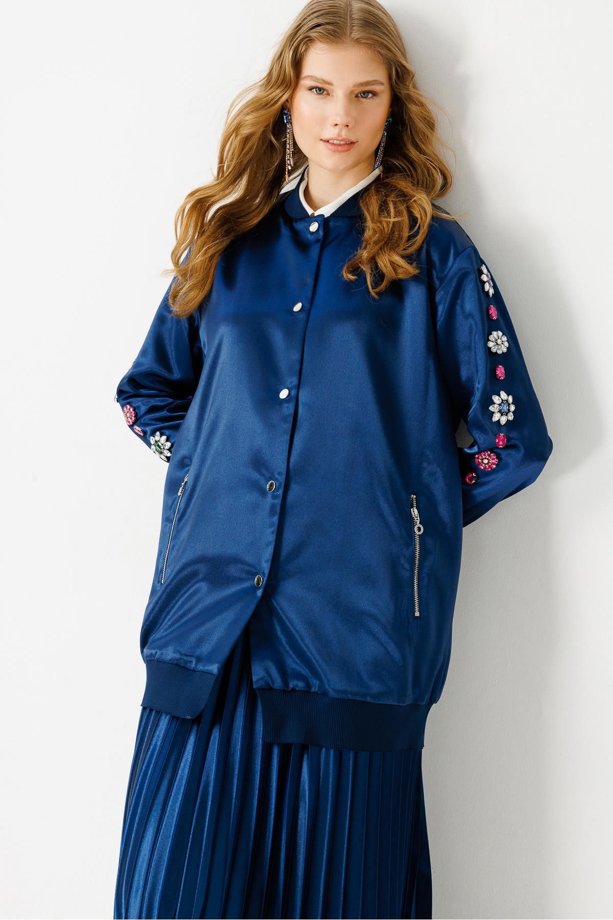 Taş İşlemeli Bomber Ceket LACİVERT Taş İşlemeli Bomber Ceket LACİVERT