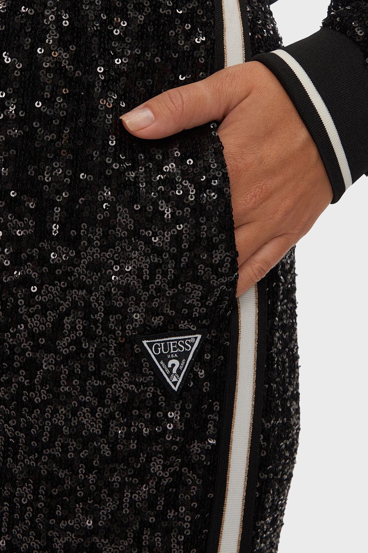 Mini Sequins Logolu Comfort Fit Yüksek Bel Payetli Pantolon V4BB16KCI90 PANTOLON V4BB16 Mini Sequins Logolu Comfort Fit Yüksek Bel Payetli Pantolon V4BB16KCI90 PANTOLON V4BB16