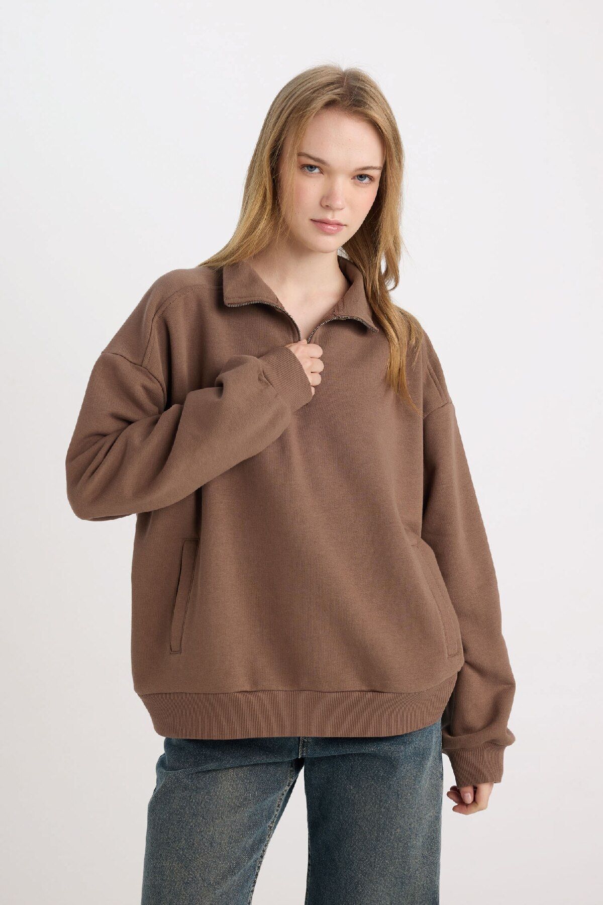 Siyah Oversize Geniş Kalıp Fermuarlı Dik Yaka Cepli Basic Düz Kalın Sweatshirt D7206ax24wn