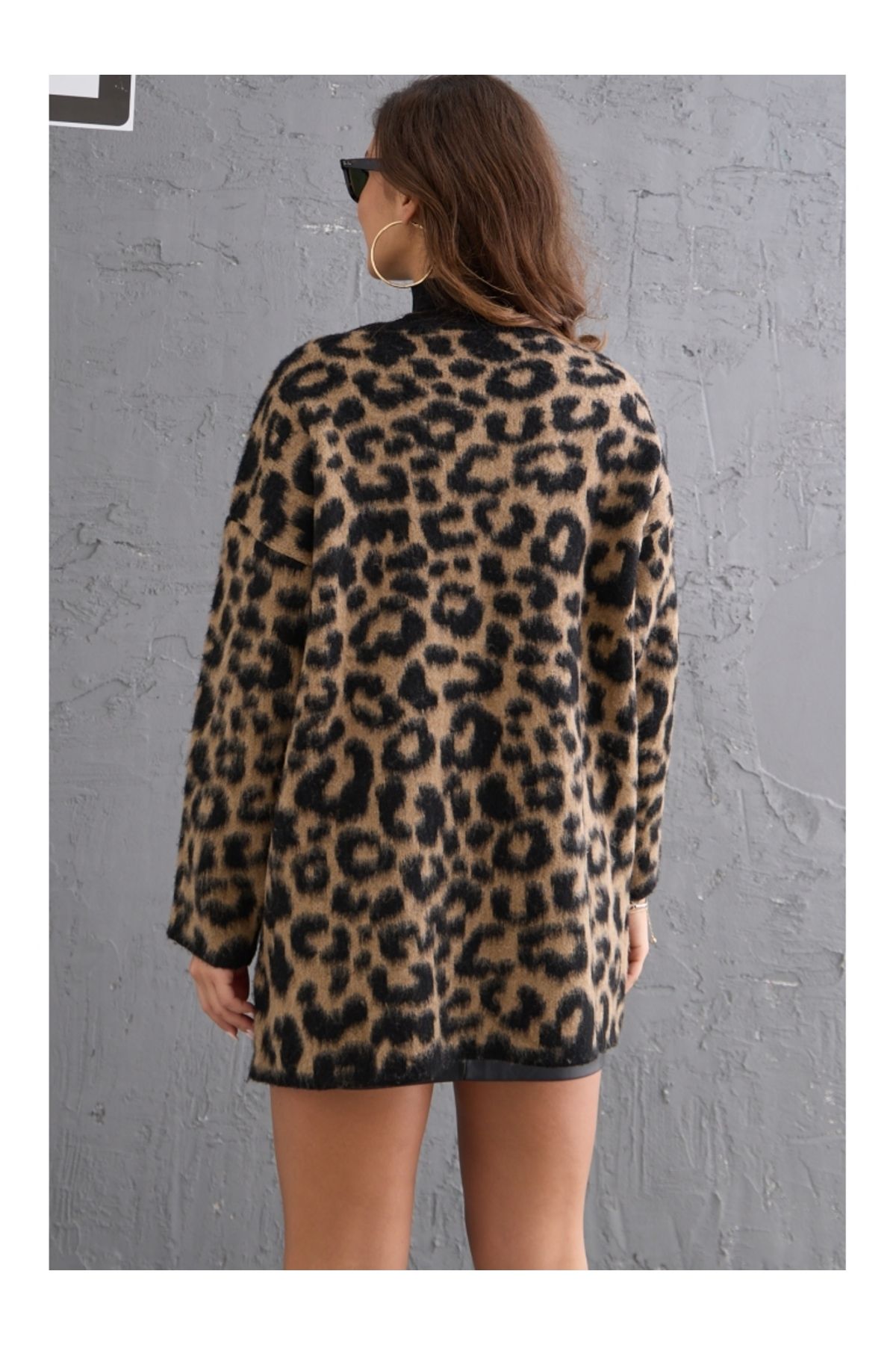 Leopar Yün Efekt Hırka Leopar Yün Efekt Hırka