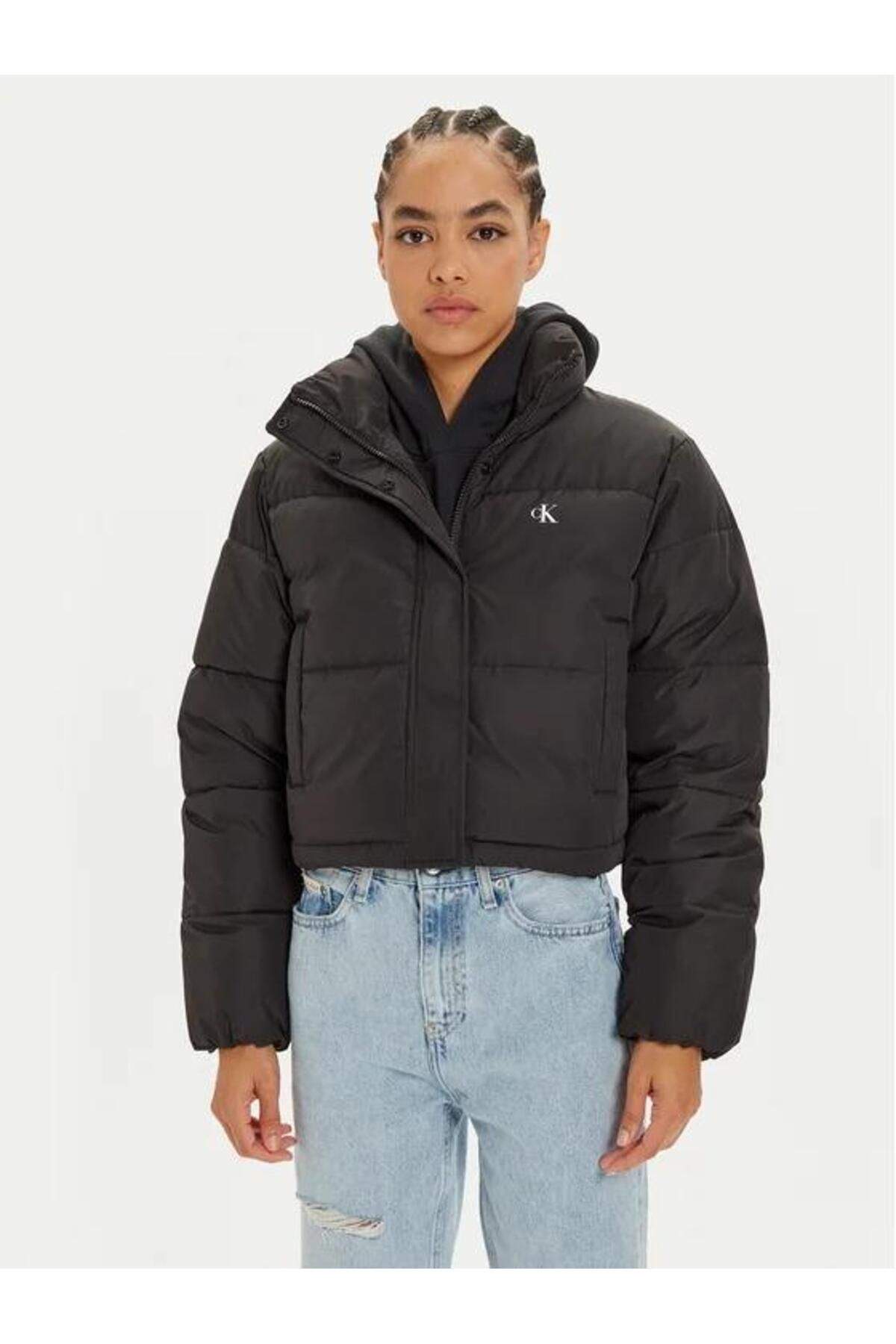 MATTE CROPPED ND PUFFER