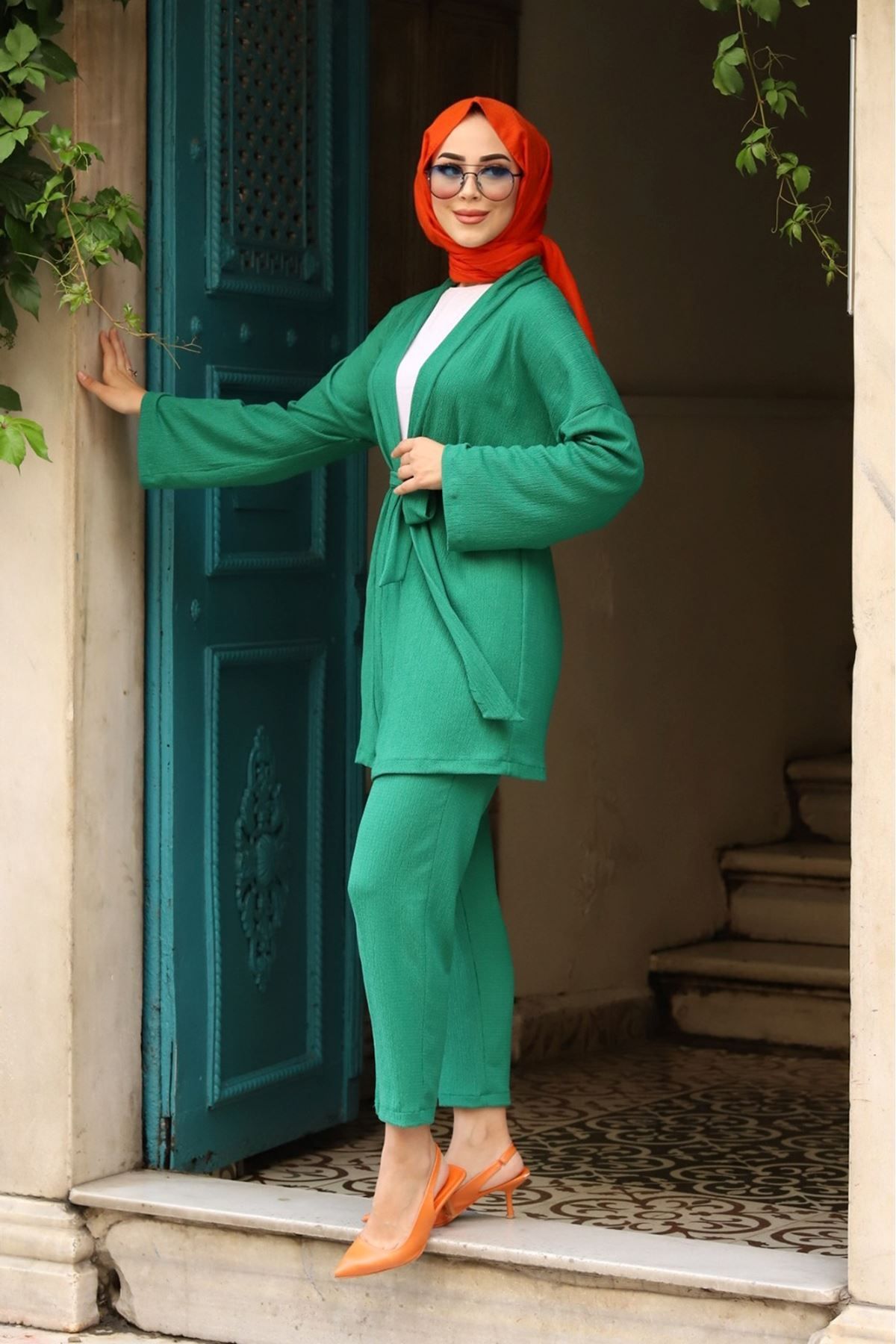 Kuşaklı Detaylı Tesettür Kimono Takım Kuşaklı Detaylı Tesettür Kimono Takım