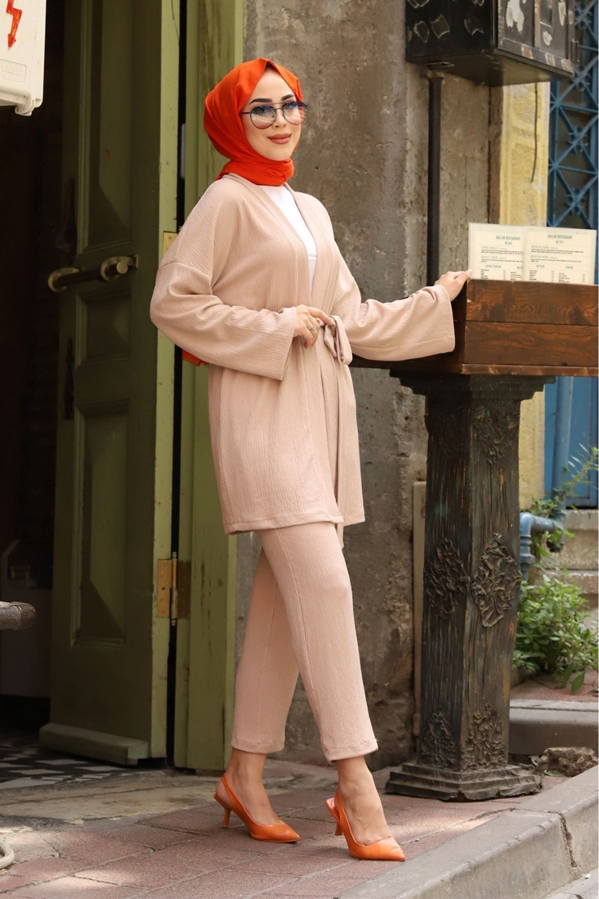 Kuşaklı Detaylı Tesettür Kimono Takım Kuşaklı Detaylı Tesettür Kimono Takım
