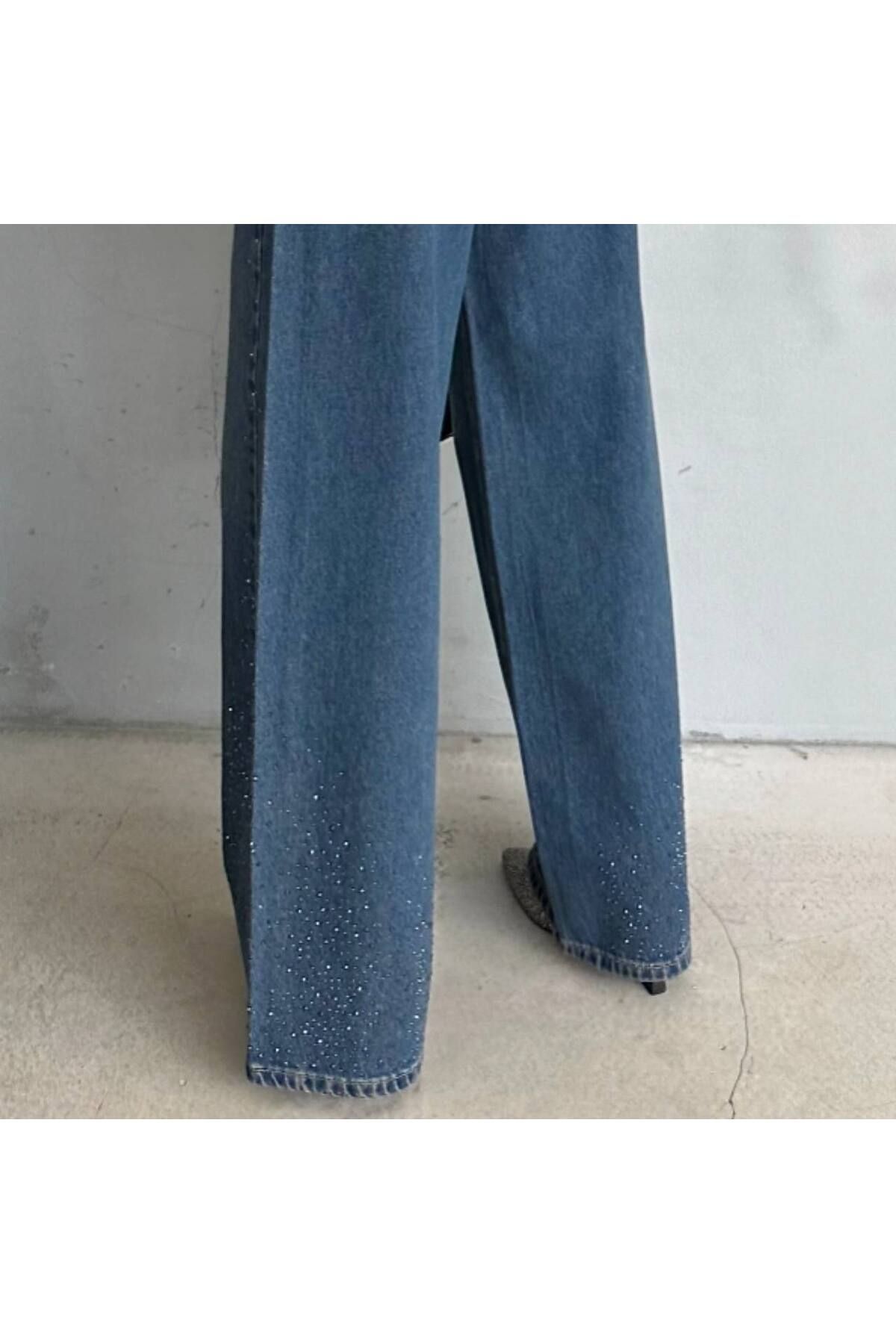 KADIN TAŞLI WİDE LEG JEAN KADIN TAŞLI WİDE LEG JEAN