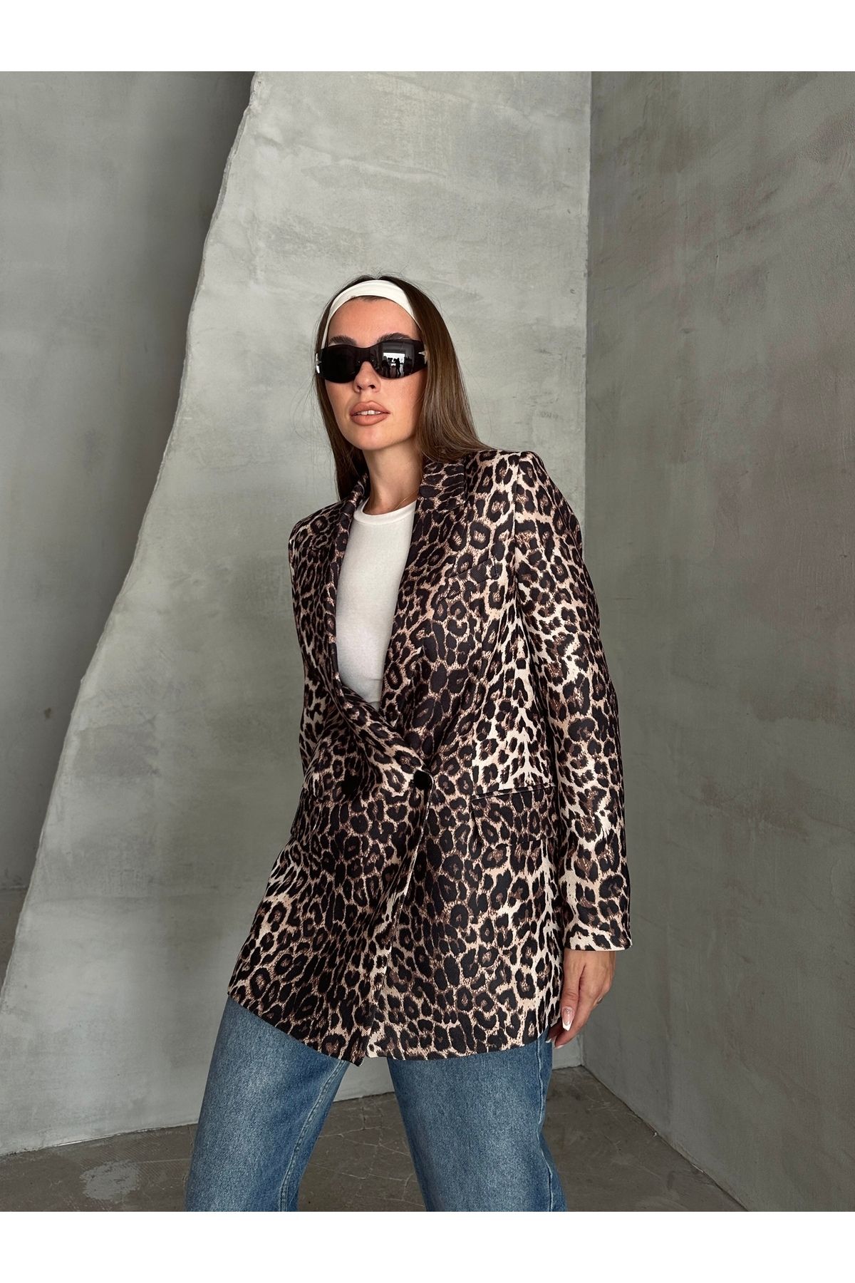 Leopar Desenli Kadın Blazer Ceket