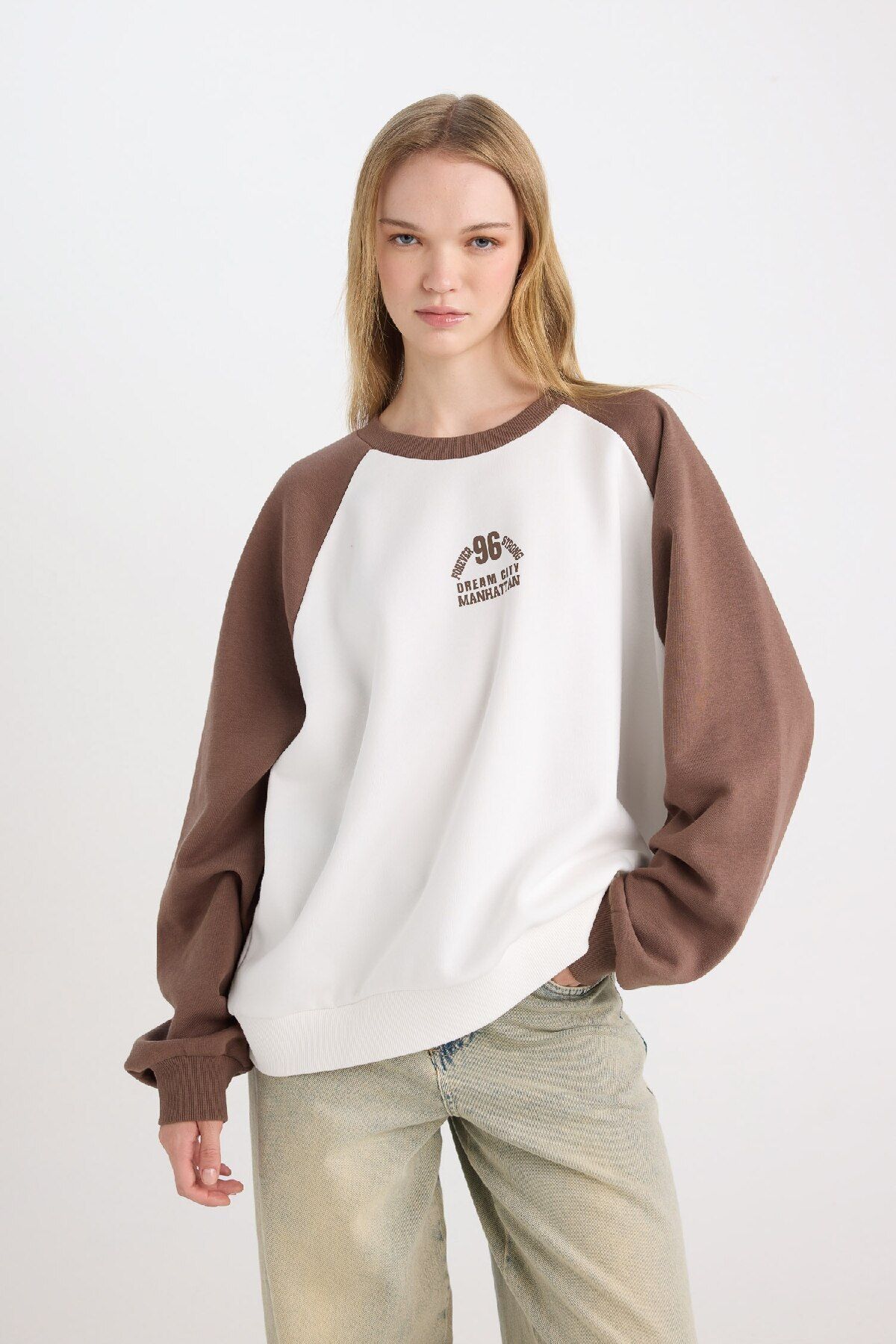 Coool Loose Fit Bisiklet Yaka Renk Bloklu Baskılı Sweatshirt D6669ax24wn