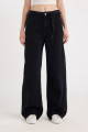 Wide Leg Geniş Bol Paça Bağcıklı Bel Cepli Uzun Jean Pantolon D5522AX24WN Wide Leg Geniş Bol Paça Bağcıklı Bel Cepli Uzun Jean Pantolon D5522AX24WN