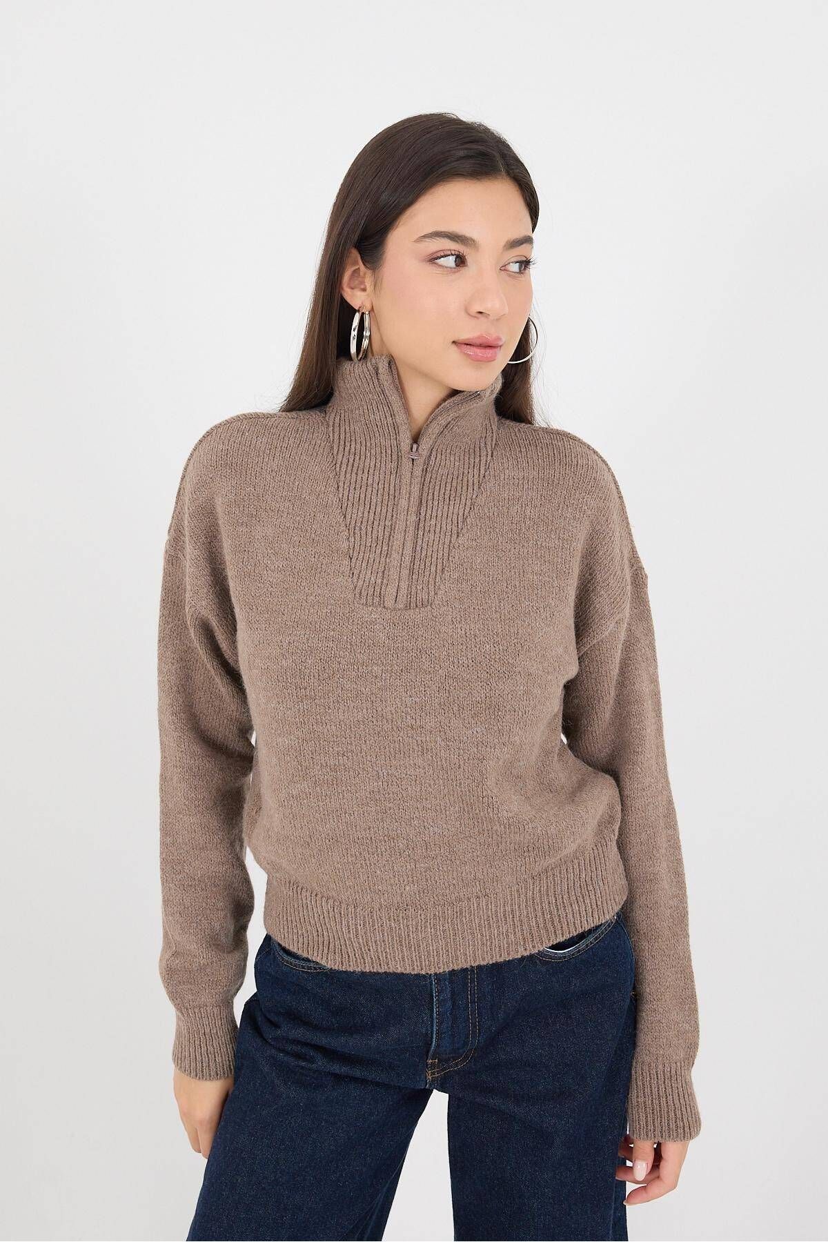 Yakası Fermuarlı Triko Kazak K3386-B5 Yakası Fermuarlı Triko Kazak K3386-B5