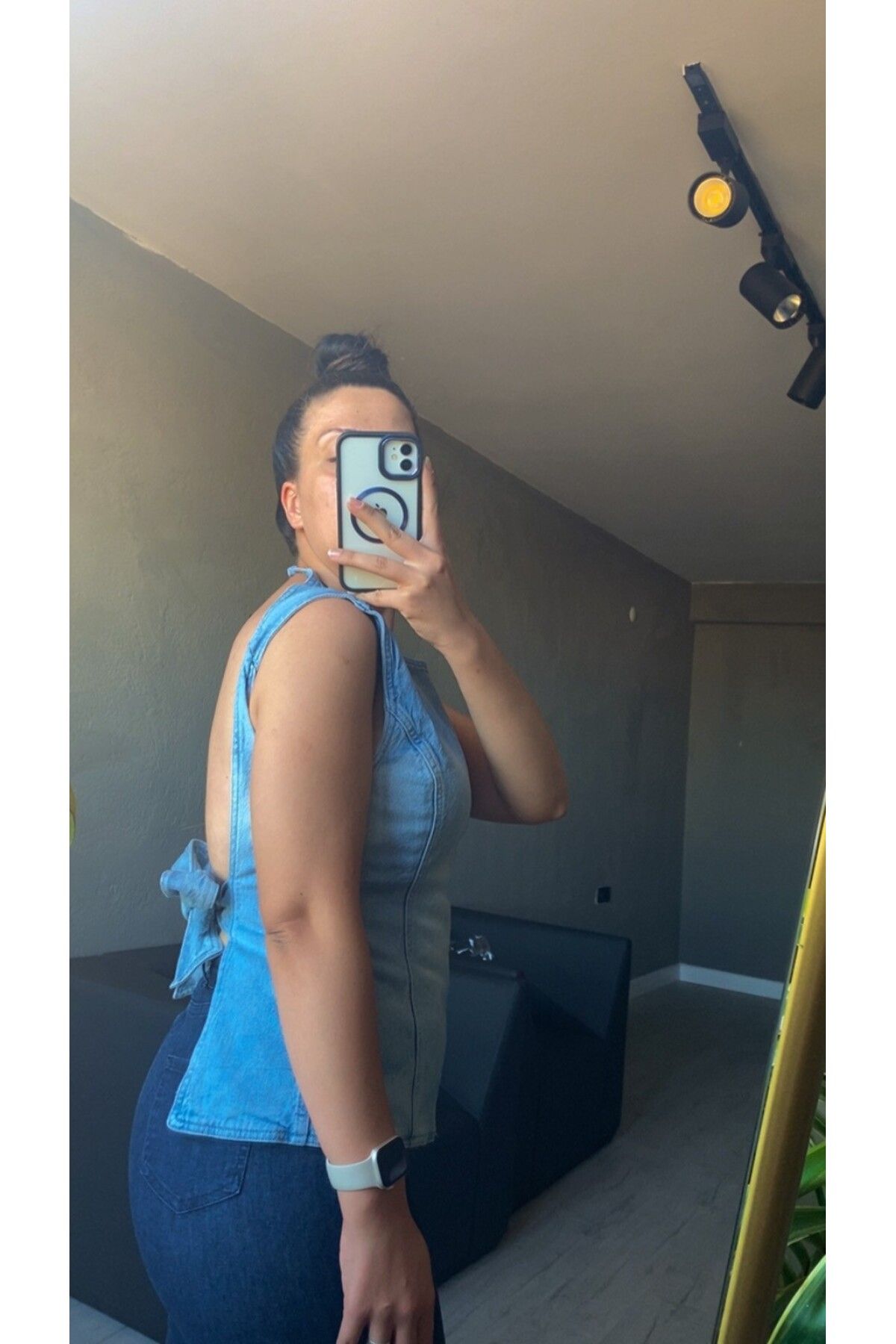 SIRT DEKOLTELİ YELEK