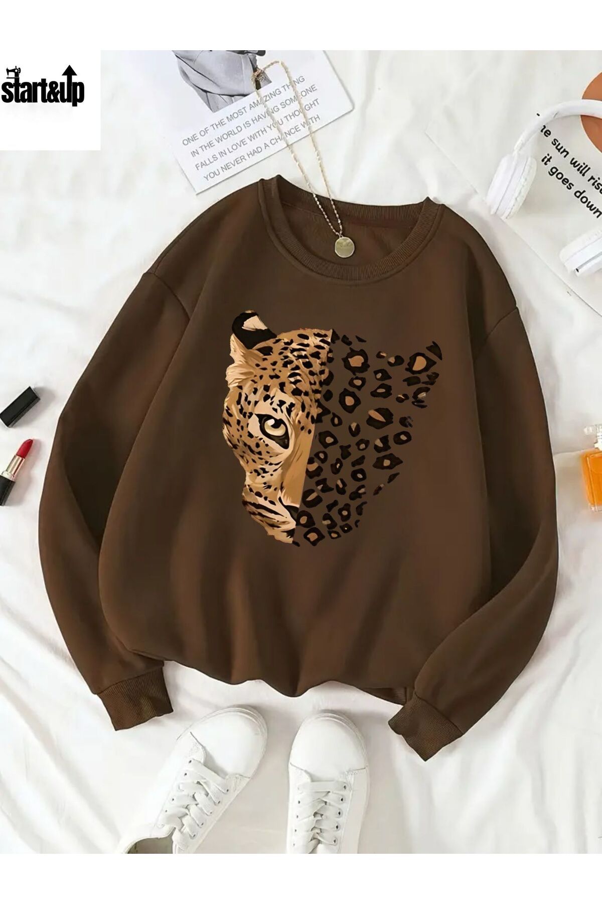 Unisex Göğüs Yarı Leopar Baskılı 3 İplik Kalın Bisiklet Yaka Sweatshirt