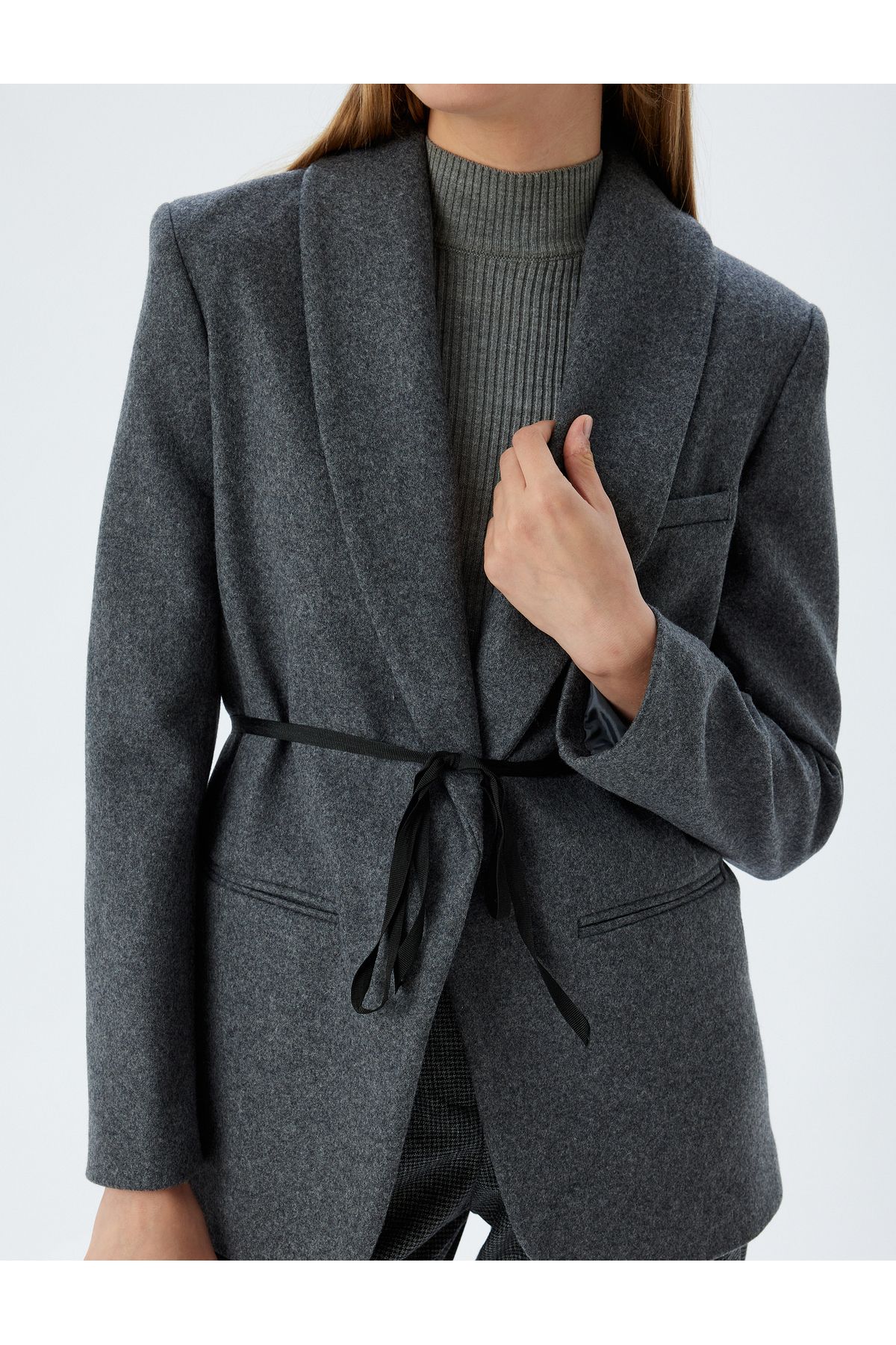 Yün Karışımlı Kaşe Blazer Ceket Bağlama Detaylı Cepli Yün Karışımlı Kaşe Blazer Ceket Bağlama Detaylı Cepli