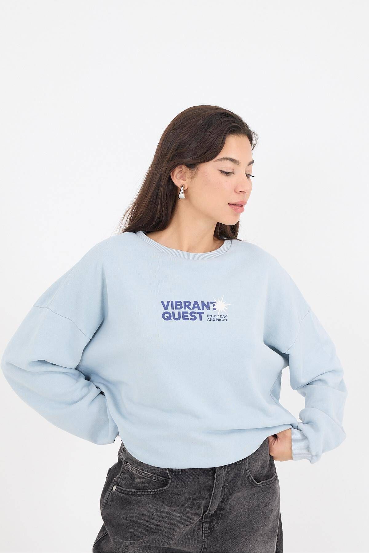 Bisiklet Yaka Vıbrant Quest Yazılı Sweatshirt S10843-t11