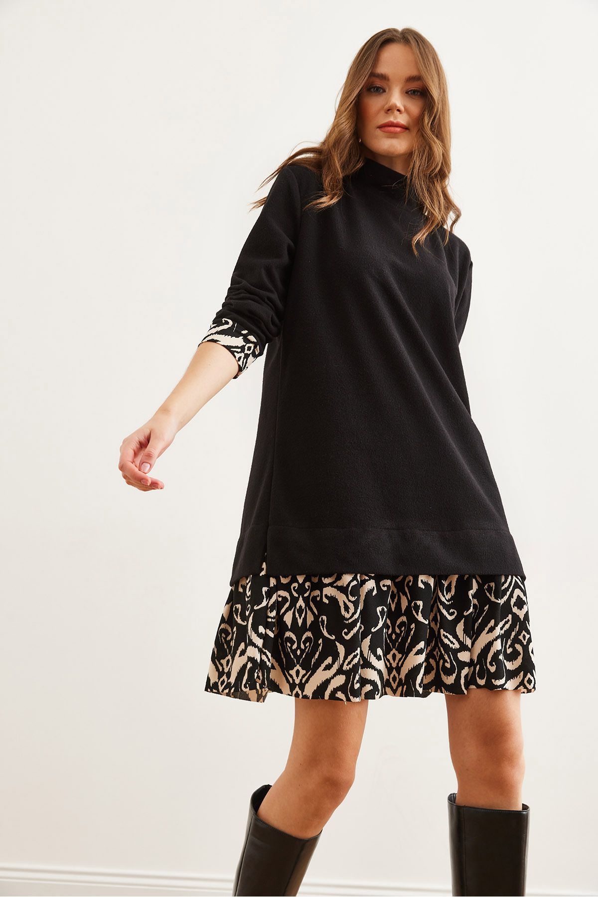 Kadın Siyah Şal Garnili Selanik Elbise ELB-19000965 Kadın Siyah Şal Garnili Selanik Elbise ELB-19000965