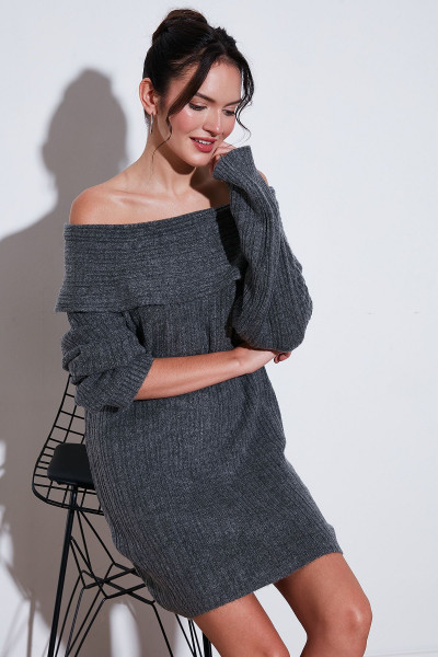 Oversize Fit Kayık Yaka Uzun Kollu Mini Triko Elbise  ELBİSE 4615218 Oversize Fit Kayık Yaka Uzun Kollu Mini Triko Elbise  ELBİSE 4615218