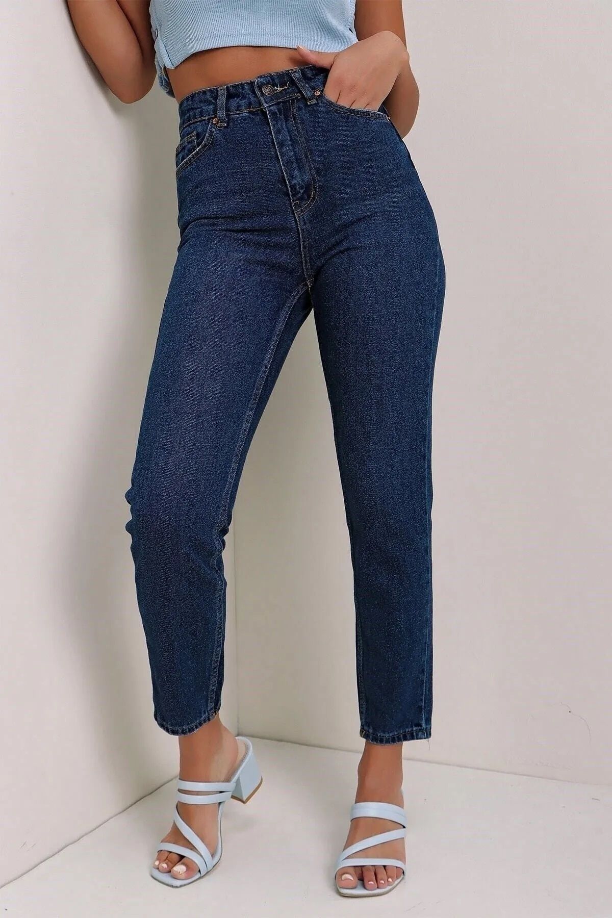 Ramrod Lucy Boyfriend Koyu Mavi Yüksek Bel Likralı Mom Jeans Pantolon Ramrod Lucy Boyfriend Koyu Mavi Yüksek Bel Likralı Mom Jeans Pantolon