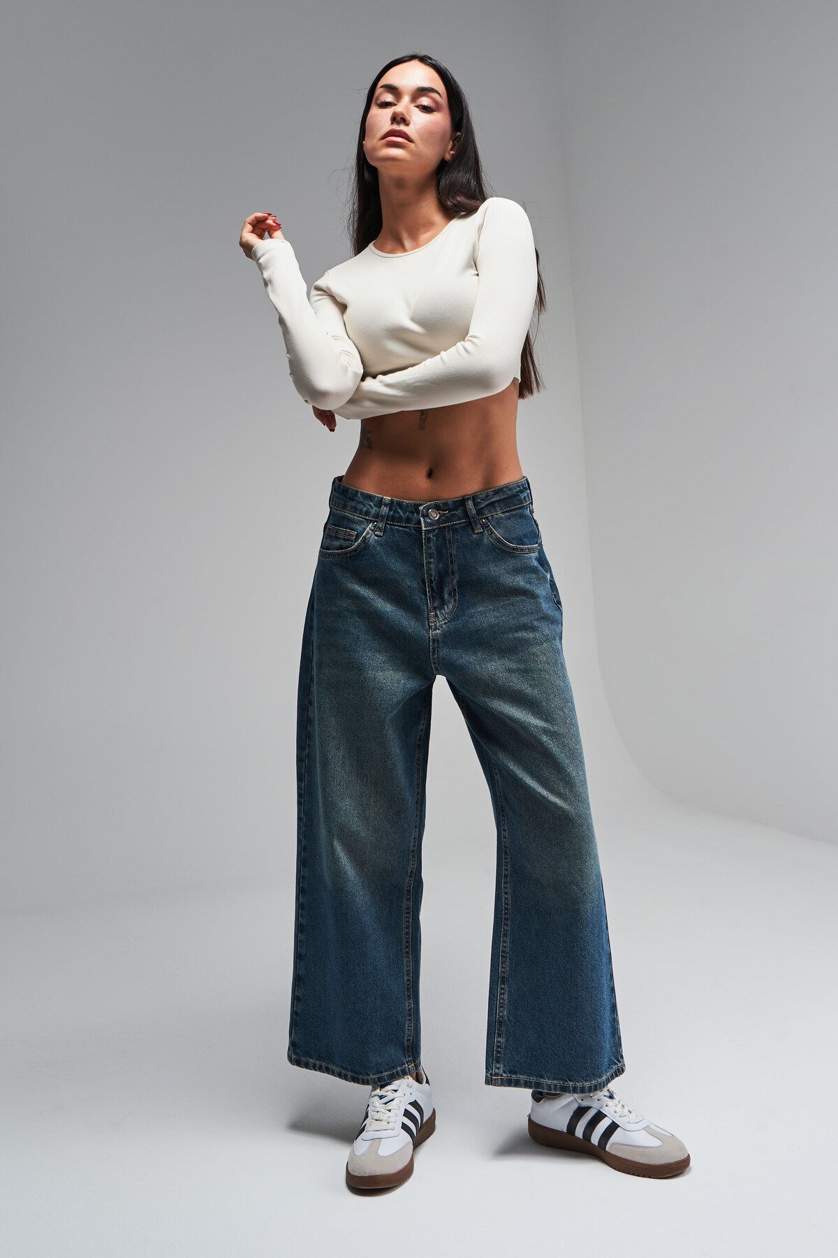 Kadın T.Kot Rengi Relaxed Ankle Fit Bol Kesim Denim Kadın T.Kot Rengi Relaxed Ankle Fit Bol Kesim Denim