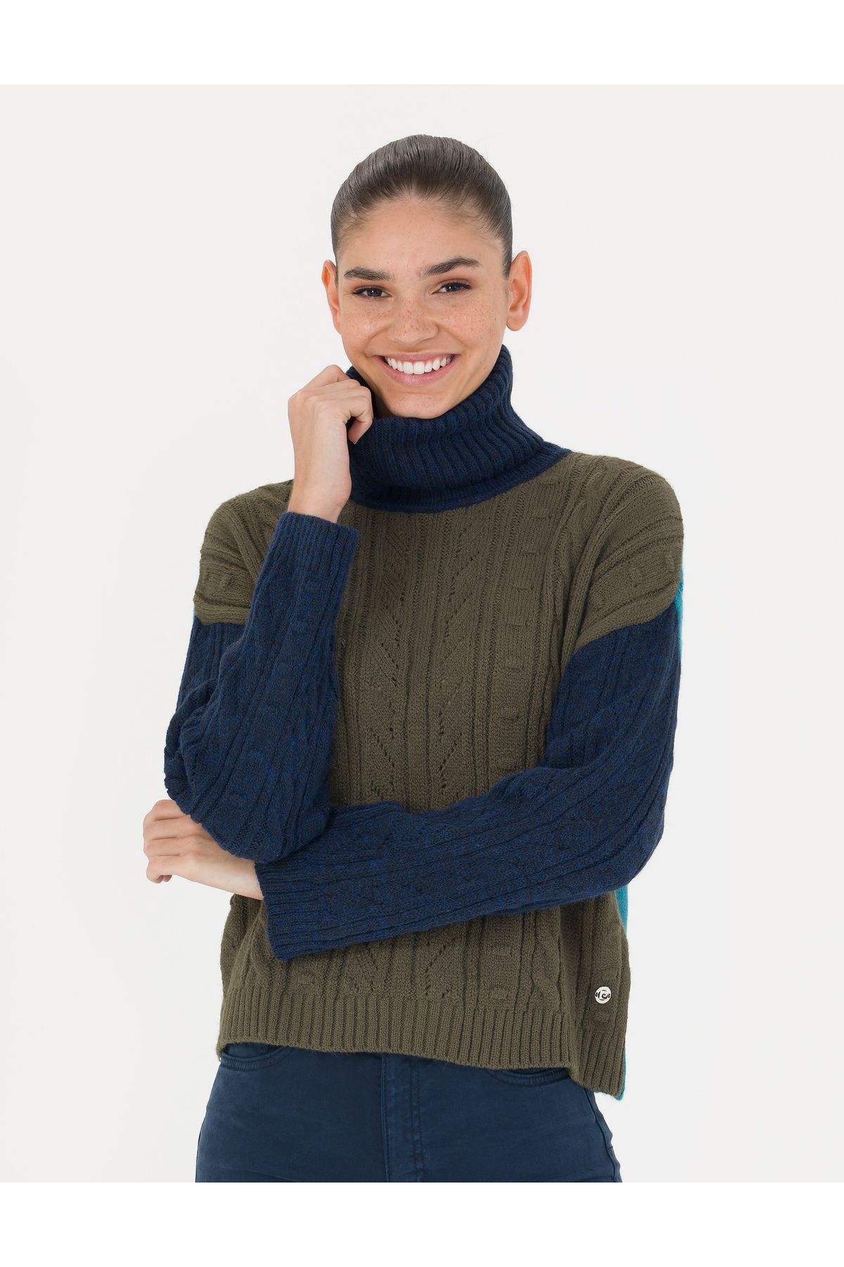 Lacivert Crop Top Balıkçı Yaka Kazak 50277148-VR033 Lacivert Crop Top Balıkçı Yaka Kazak 50277148-VR033