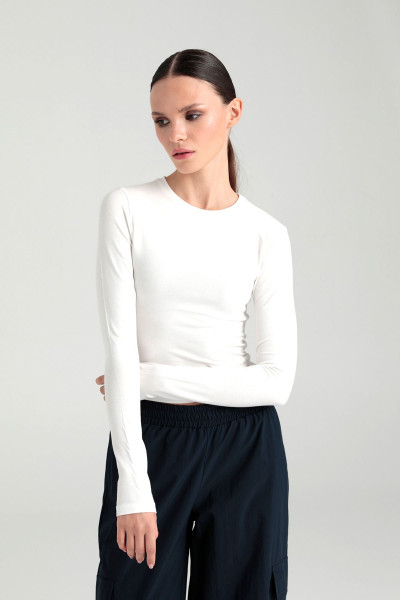 Ultra Soft Yuvarlak Yaka Bluz Ekru Ultra Soft Yuvarlak Yaka Bluz Ekru