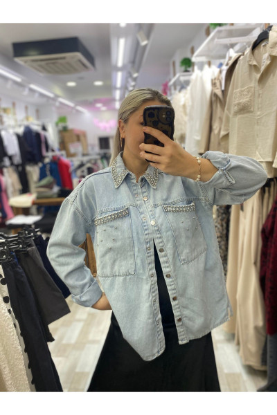 Taş Detaylı Oversize Denim Kot Ceket Taş Detaylı Oversize Denim Kot Ceket