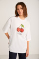Odalys Kadın %100 Organik Pamuklu Oversize Fit Bol Kesim Kiraz Baskılı Bisiklet Yaka Beyaz T-shirt Odalys Kadın %100 Organik Pamuklu Oversize Fit Bol Kesim Kiraz Baskılı Bisiklet Yaka Beyaz T-shirt