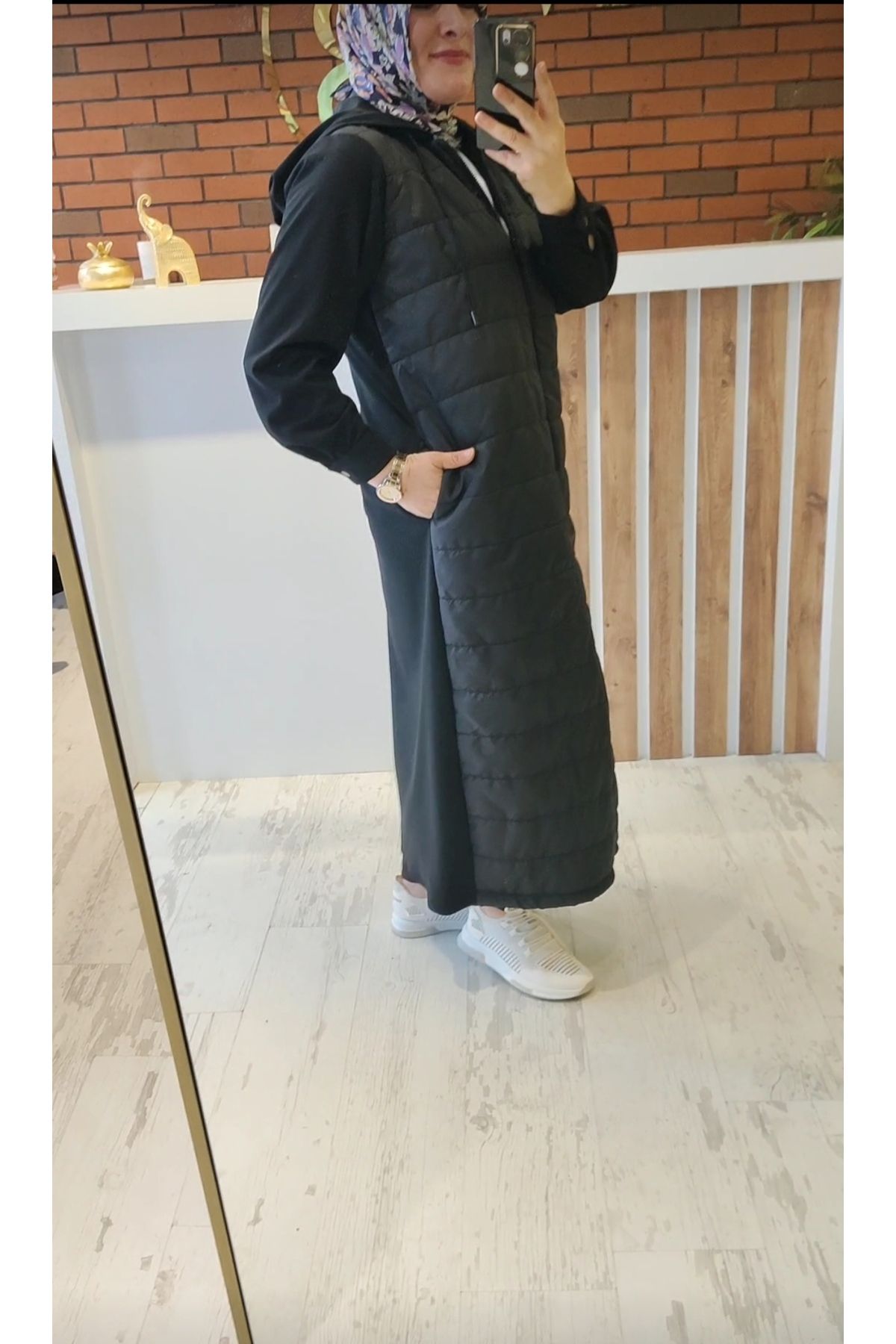 TAM BOY KAPİTONE MONT (geniş kalıp. 2 beden küçük tercih ediniz) TAM BOY KAPİTONE MONT (geniş kalıp. 2 beden küçük tercih ediniz)