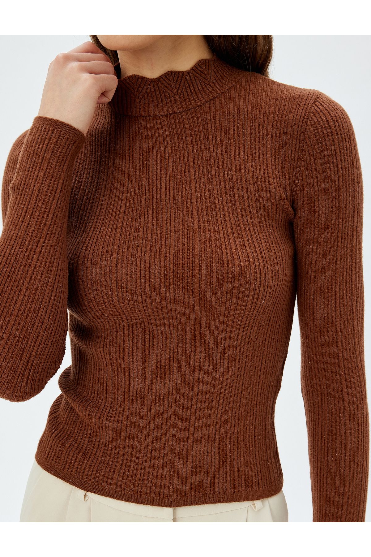 Triko Kazak Slim Fit Hafif Dik Yaka Uzun Kollu Triko Kazak Slim Fit Hafif Dik Yaka Uzun Kollu
