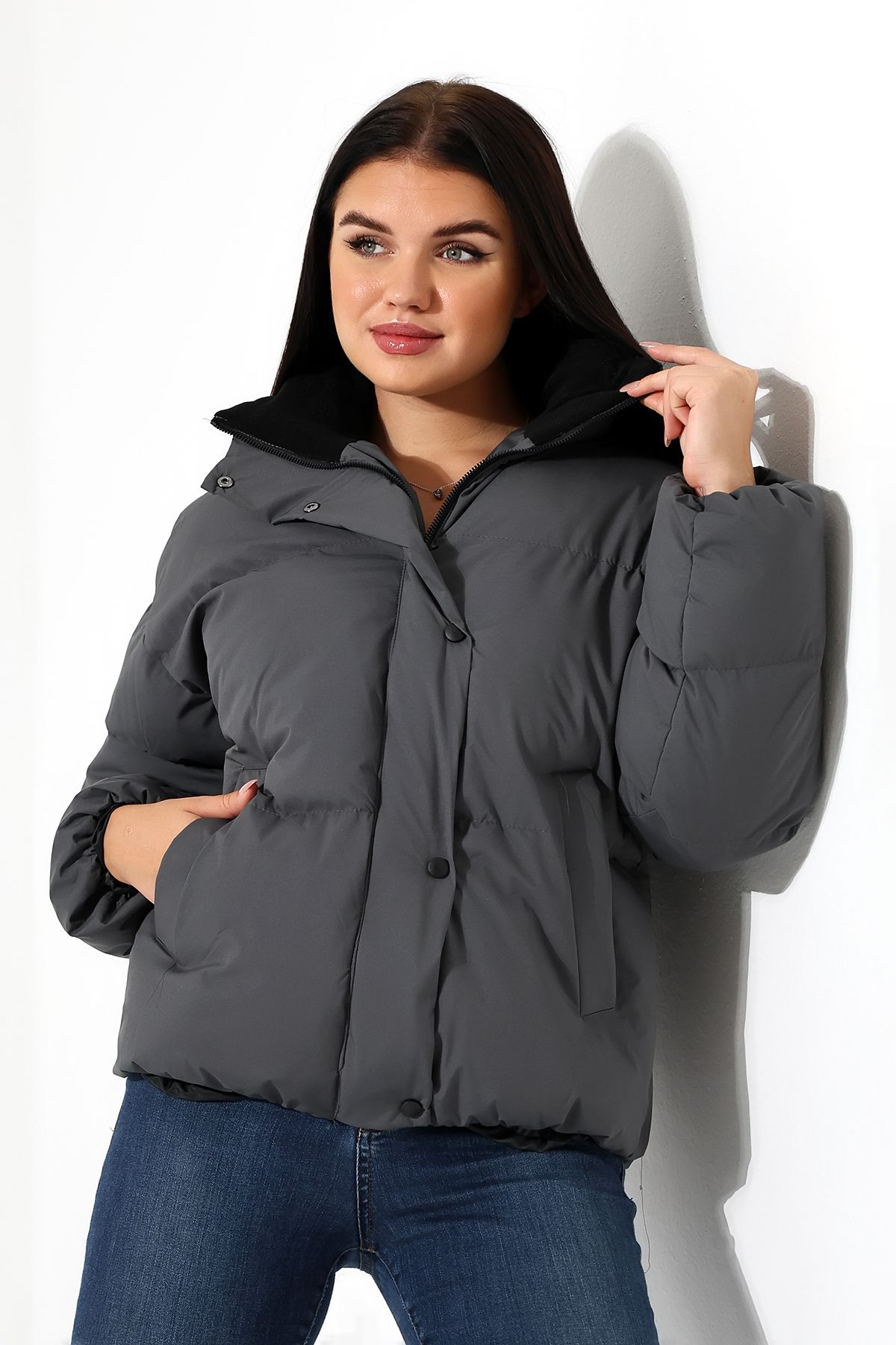 Kadın Yaka Kürklü Oversize Mont Kadın Yaka Kürklü Oversize Mont