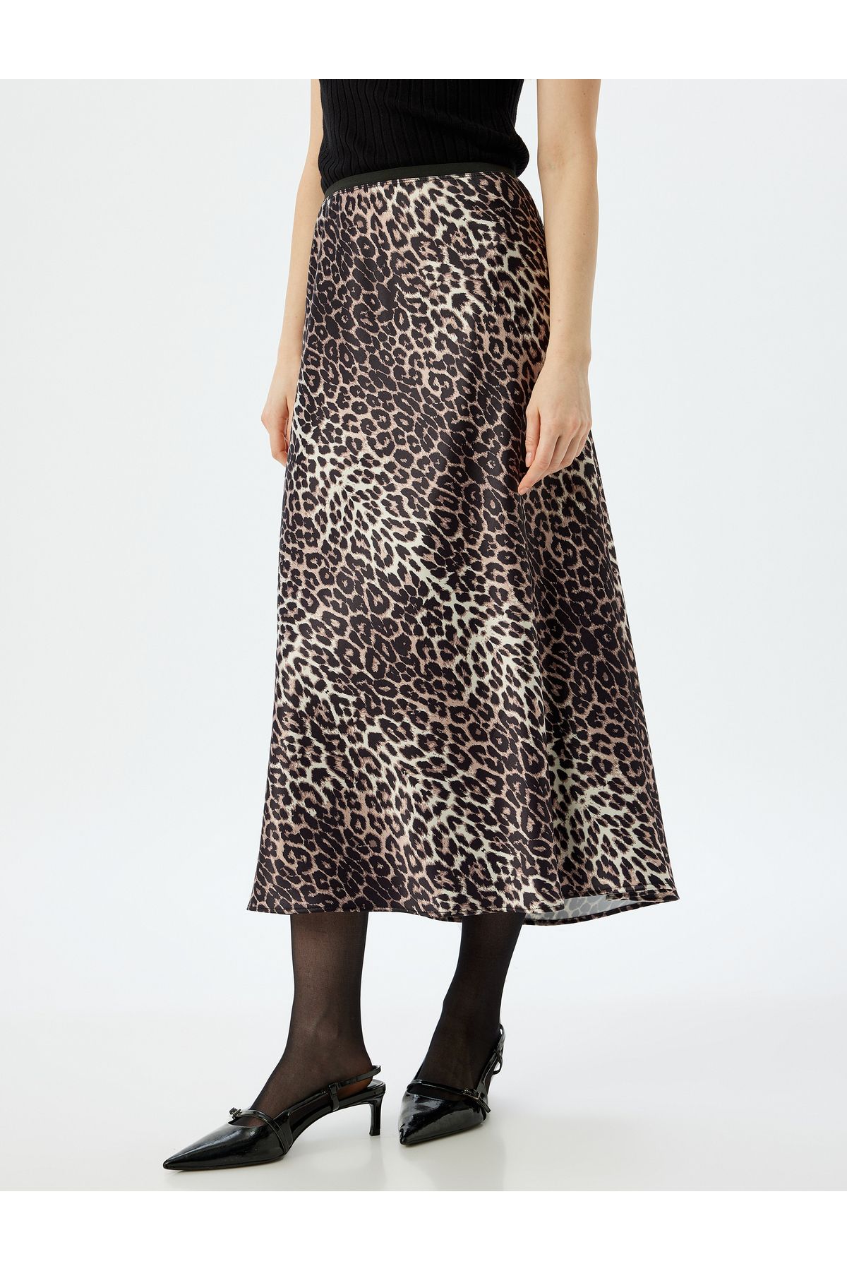 Slim Fit A Kesim Leopar Desenli Uzun Saten Etek Slim Fit A Kesim Leopar Desenli Uzun Saten Etek