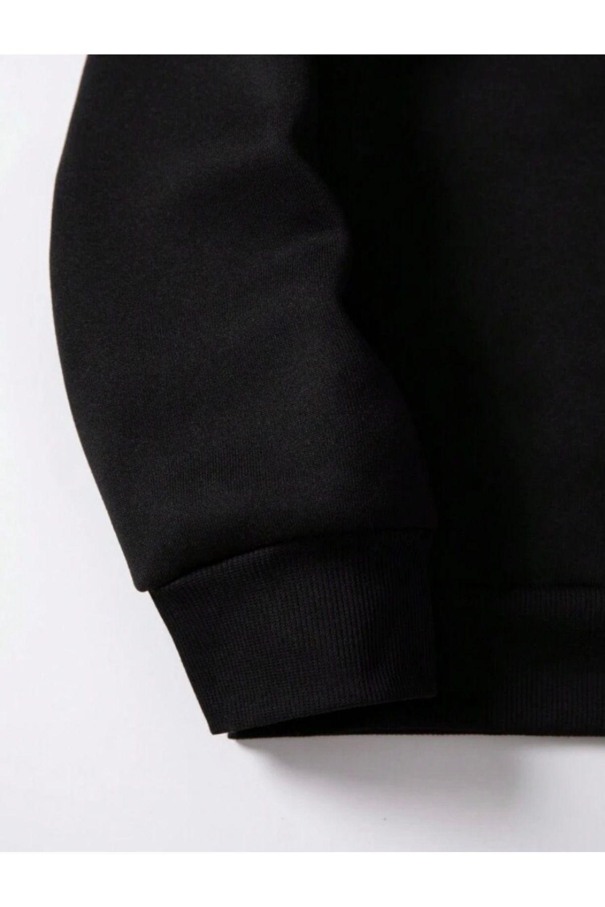 Siyah Dik Yaka Ami Baskılı Kazak Sweatshirt Siyah Dik Yaka Ami Baskılı Kazak Sweatshirt