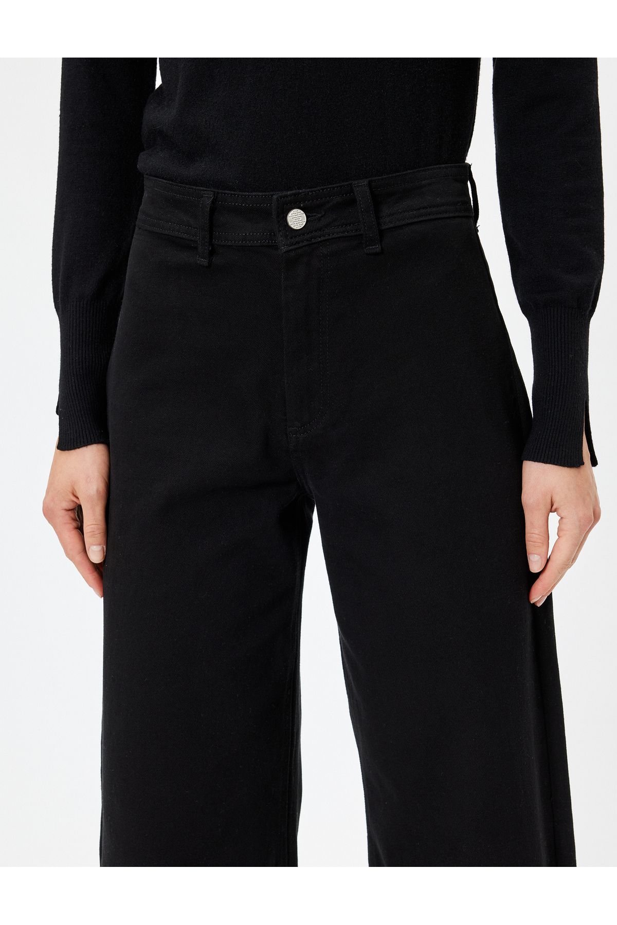 Standart Bel Geniş Paça Düğmeli Culotte Jeans Standart Bel Geniş Paça Düğmeli Culotte Jeans