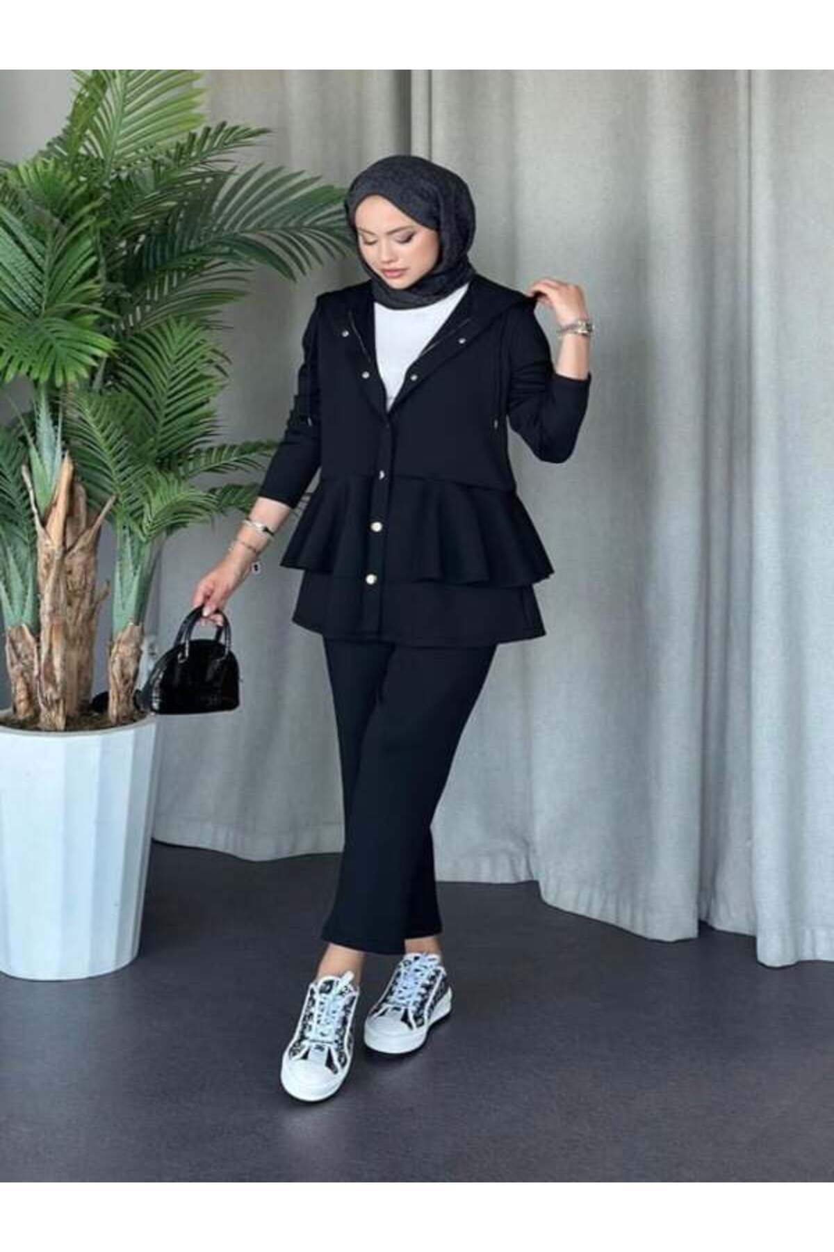 LADY SCUBA TAKIM LADY SCUBA TAKIM