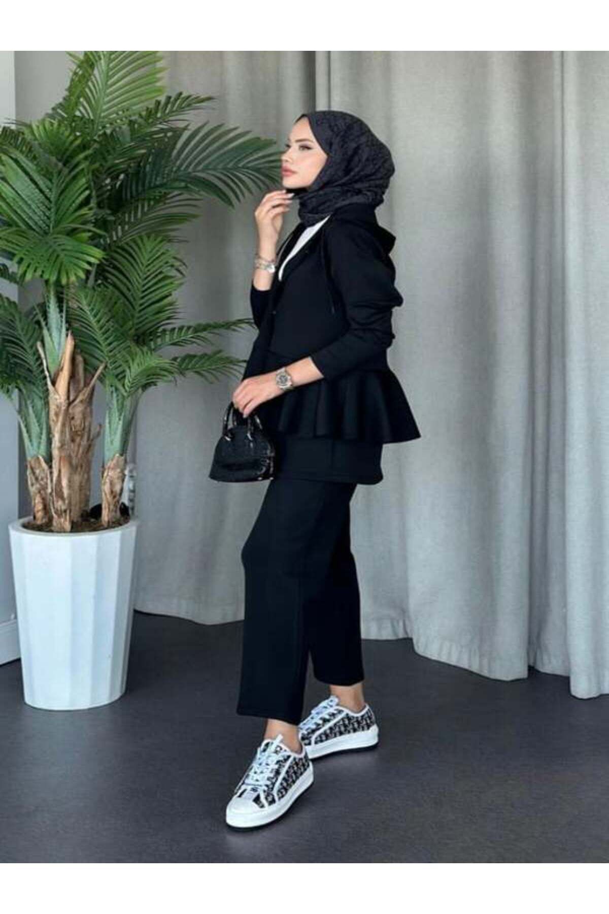 LADY SCUBA TAKIM LADY SCUBA TAKIM