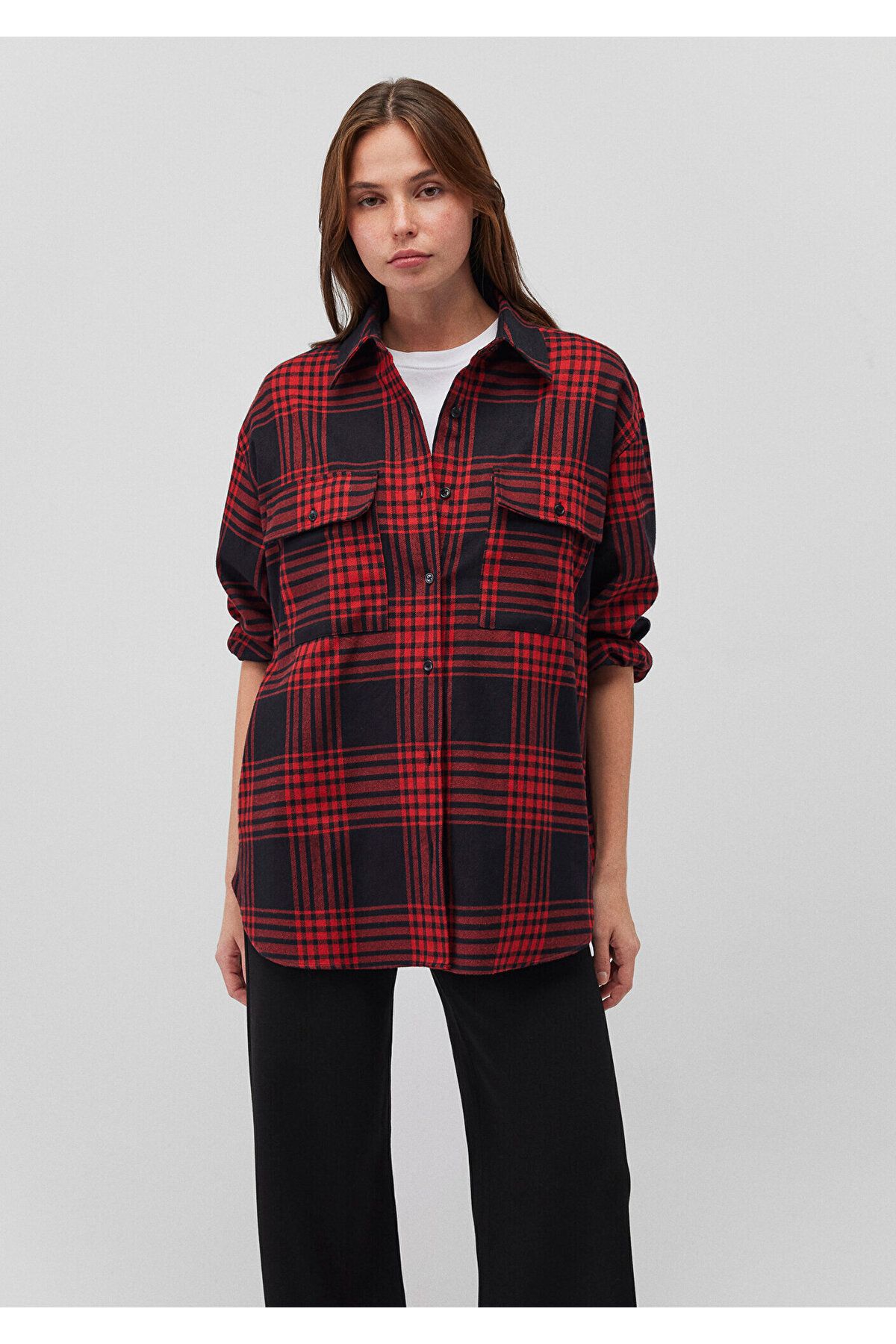 Kareli Kırmızı Gömlek Oversize / Geniş Kesim 1210993-80116 Kareli Kırmızı Gömlek Oversize / Geniş Kesim 1210993-80116