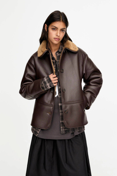 Suni yünlü astar detaylı retro ceket Suni yünlü astar detaylı retro ceket