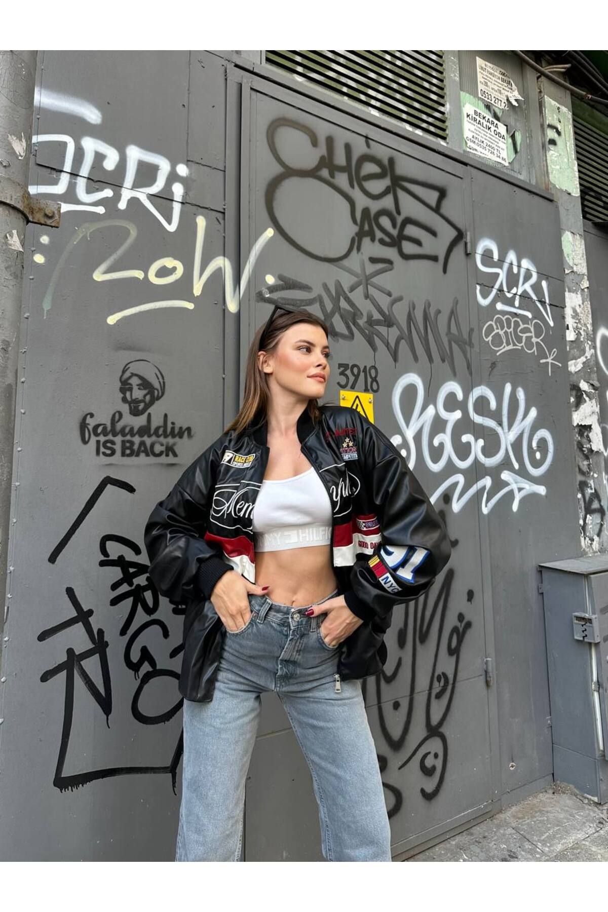 Unisex Deri Oversize Baskılı Motorcu Ceketi Unisex Deri Oversize Baskılı Motorcu Ceketi