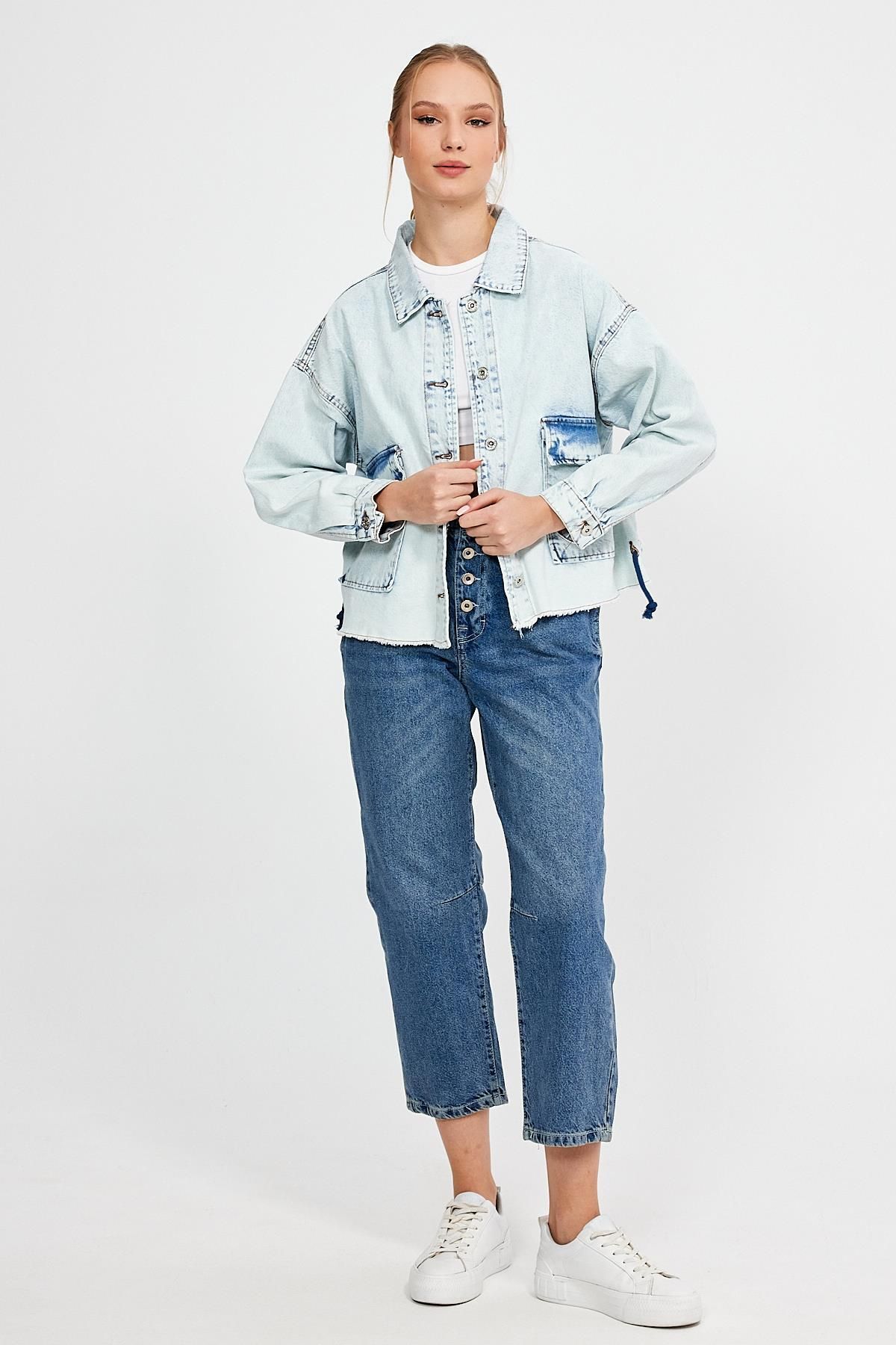 ÖZEL KOLEKSİYON CEPLİ DENİM CEKET (AG-3003) ÖZEL KOLEKSİYON CEPLİ DENİM CEKET (AG-3003)