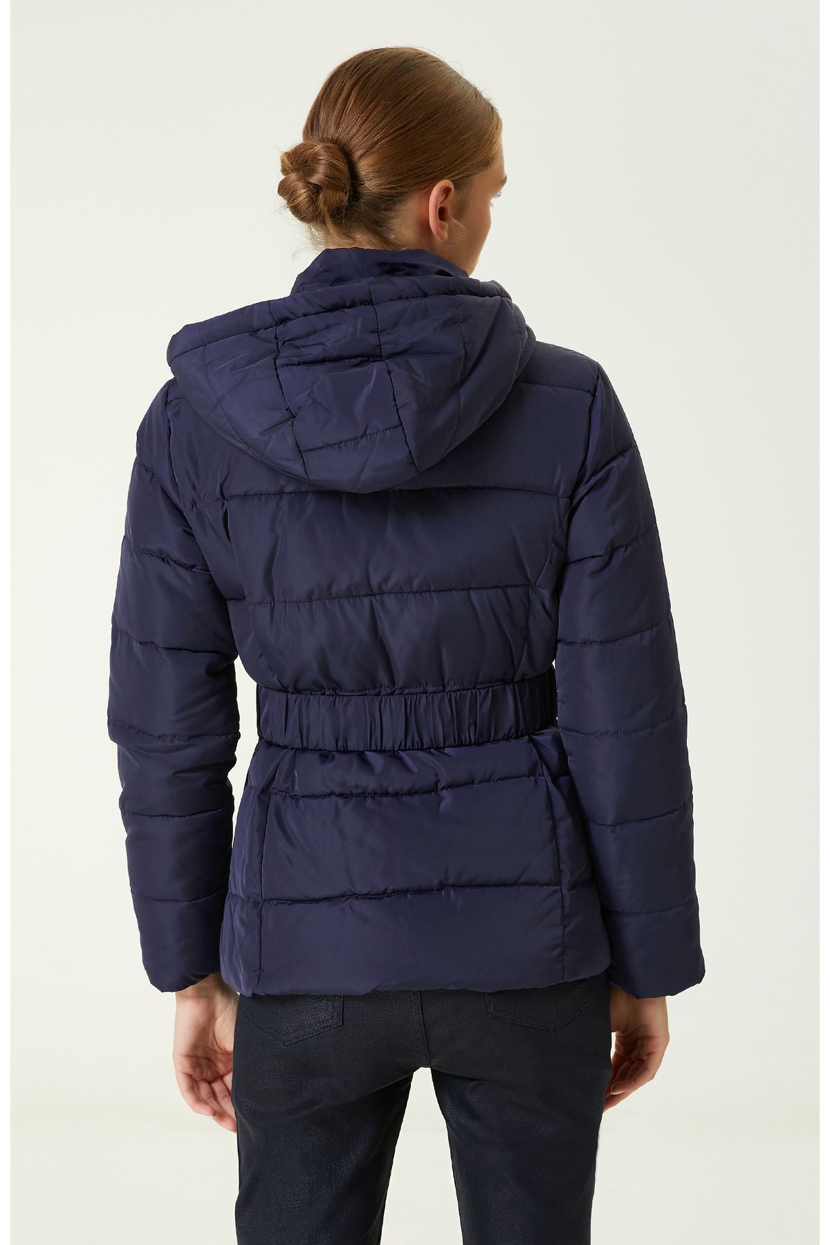 Lacivert Kapitoneli Mont Lacivert Kapitoneli Mont