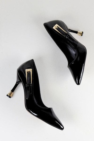 Kadın Siyah Rugan Tek Tokalı Stiletto Topuklu Ayakkabı Kadın Siyah Rugan Tek Tokalı Stiletto Topuklu Ayakkabı