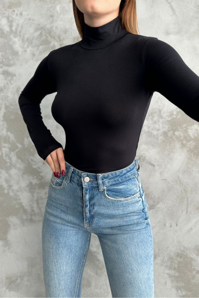 Siyah Yarım Balıkçı Yaka Basic Uzun Kollu Body Siyah Yarım Balıkçı Yaka Basic Uzun Kollu Body