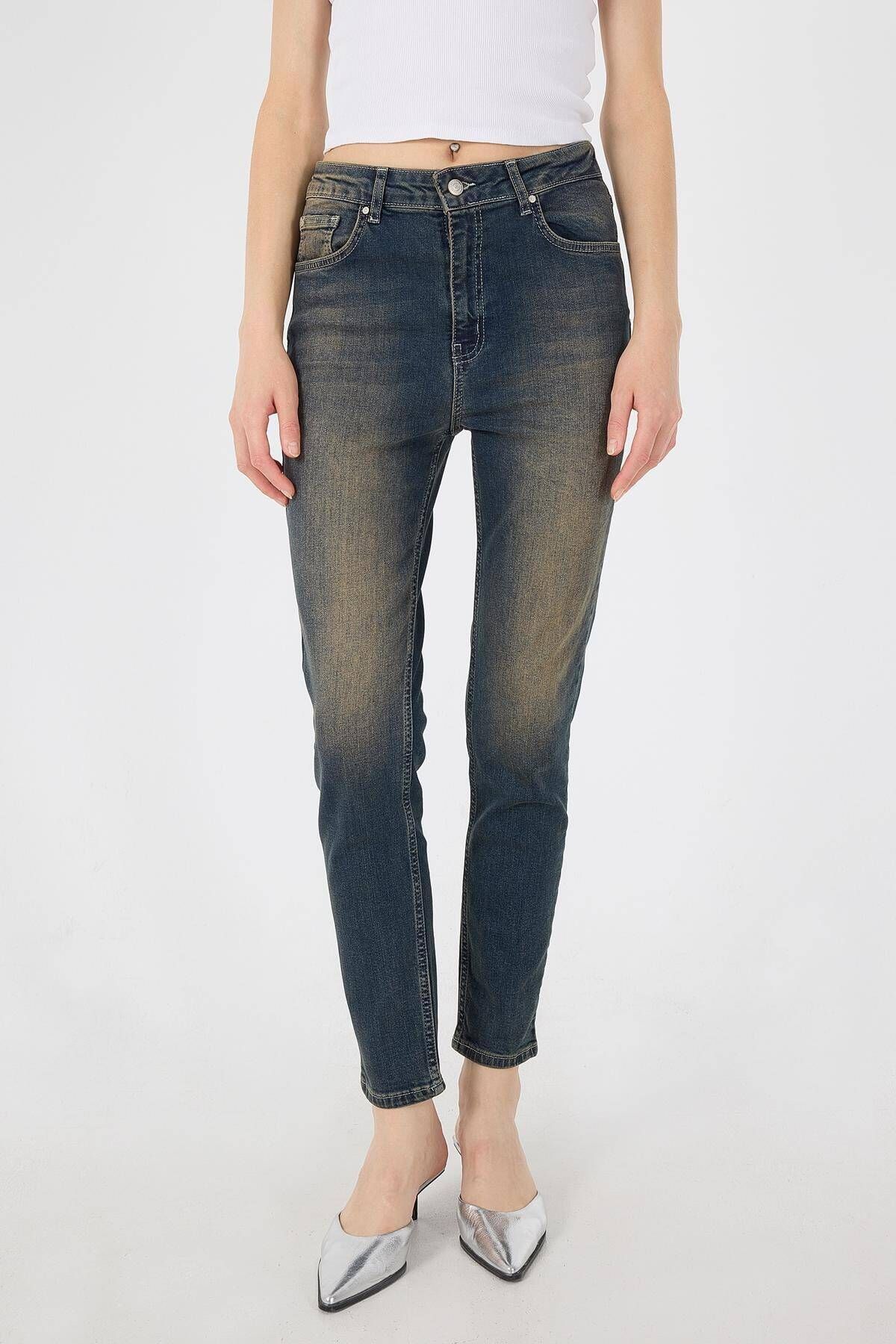 Eskitme Detaylı Skinny Jean Pantolon PN13672-PNK