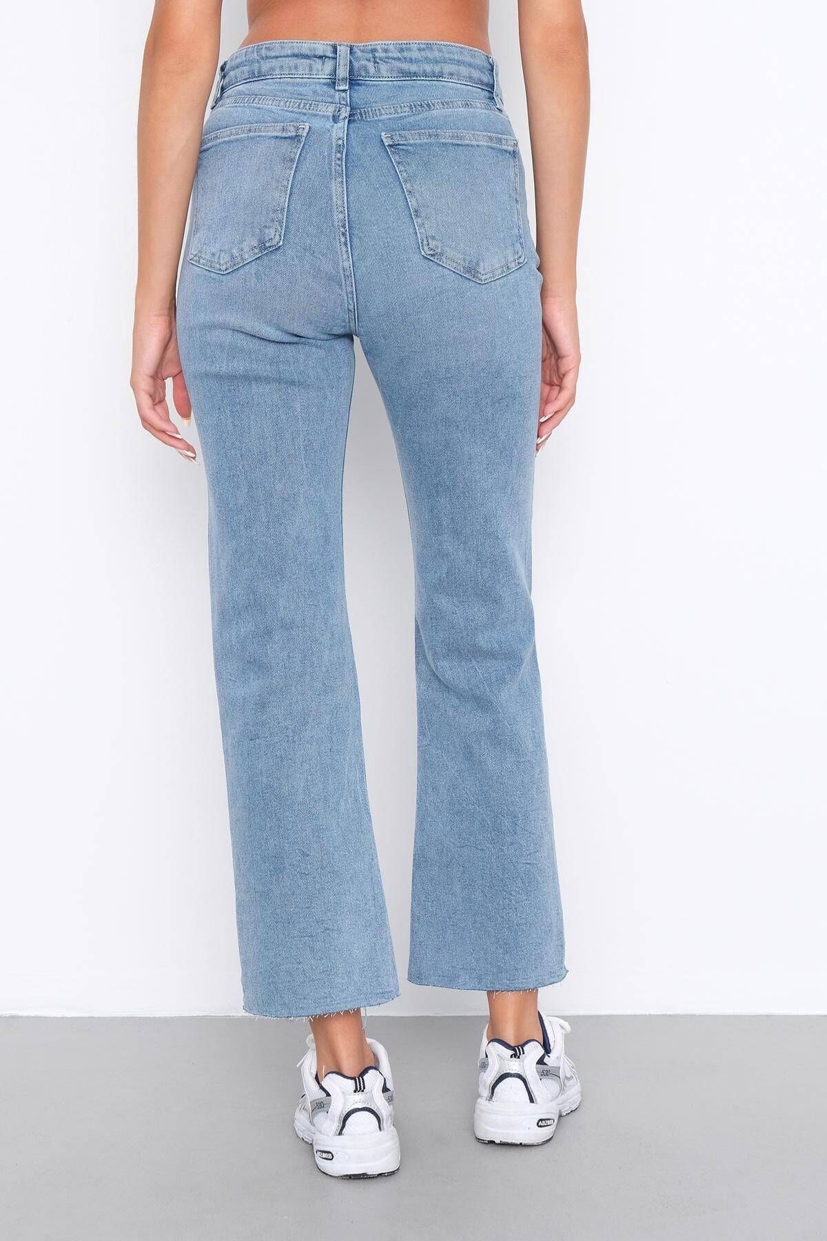 Paçası Lazer Kesim Jean Pantolon Pn8532-pnf Paçası Lazer Kesim Jean Pantolon Pn8532-pnf