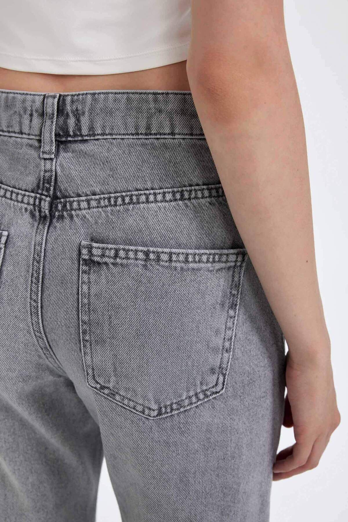 Straight Fit Yüksek Bel Bilek Boy Jean Yıkamalı Pantolon 3192081 Straight Fit Yüksek Bel Bilek Boy Jean Yıkamalı Pantolon 3192081