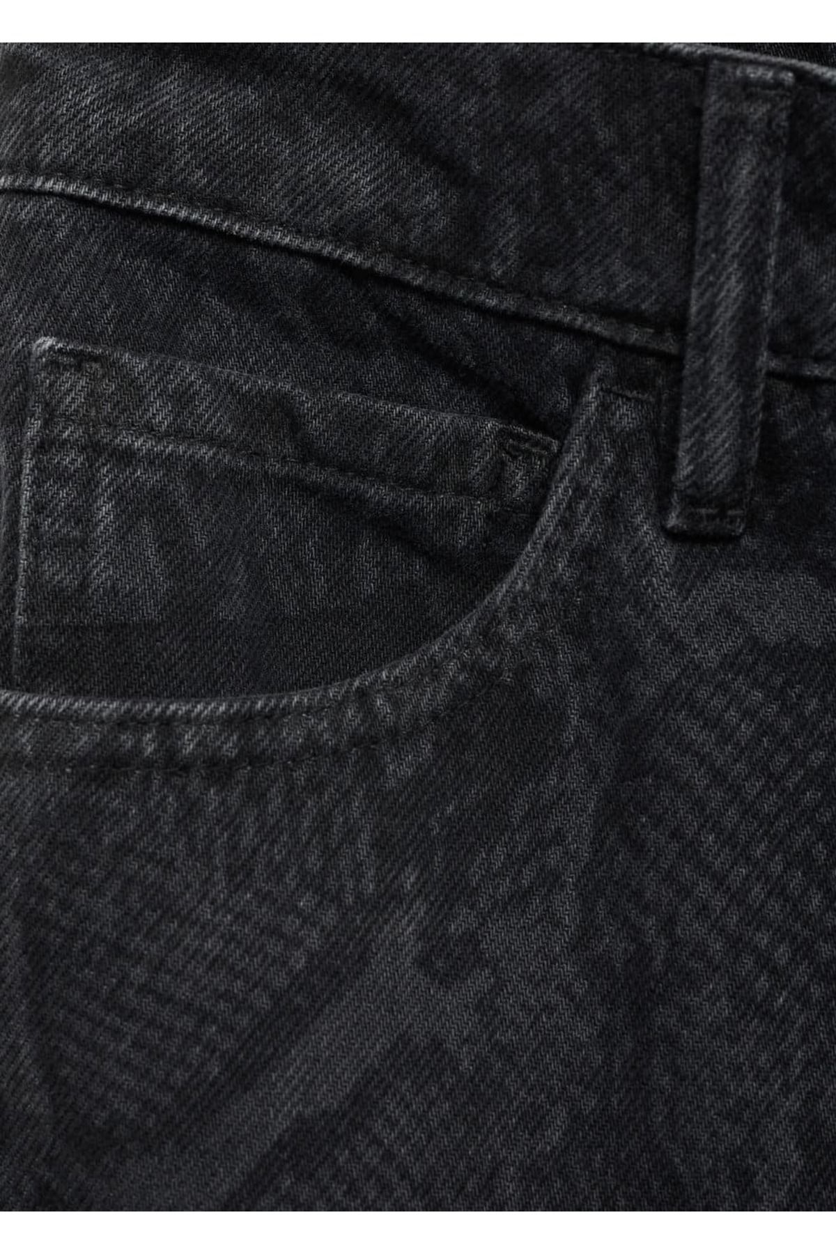 Yılan Derisi Görünümlü Jean Pantolon Yılan Derisi Görünümlü Jean Pantolon