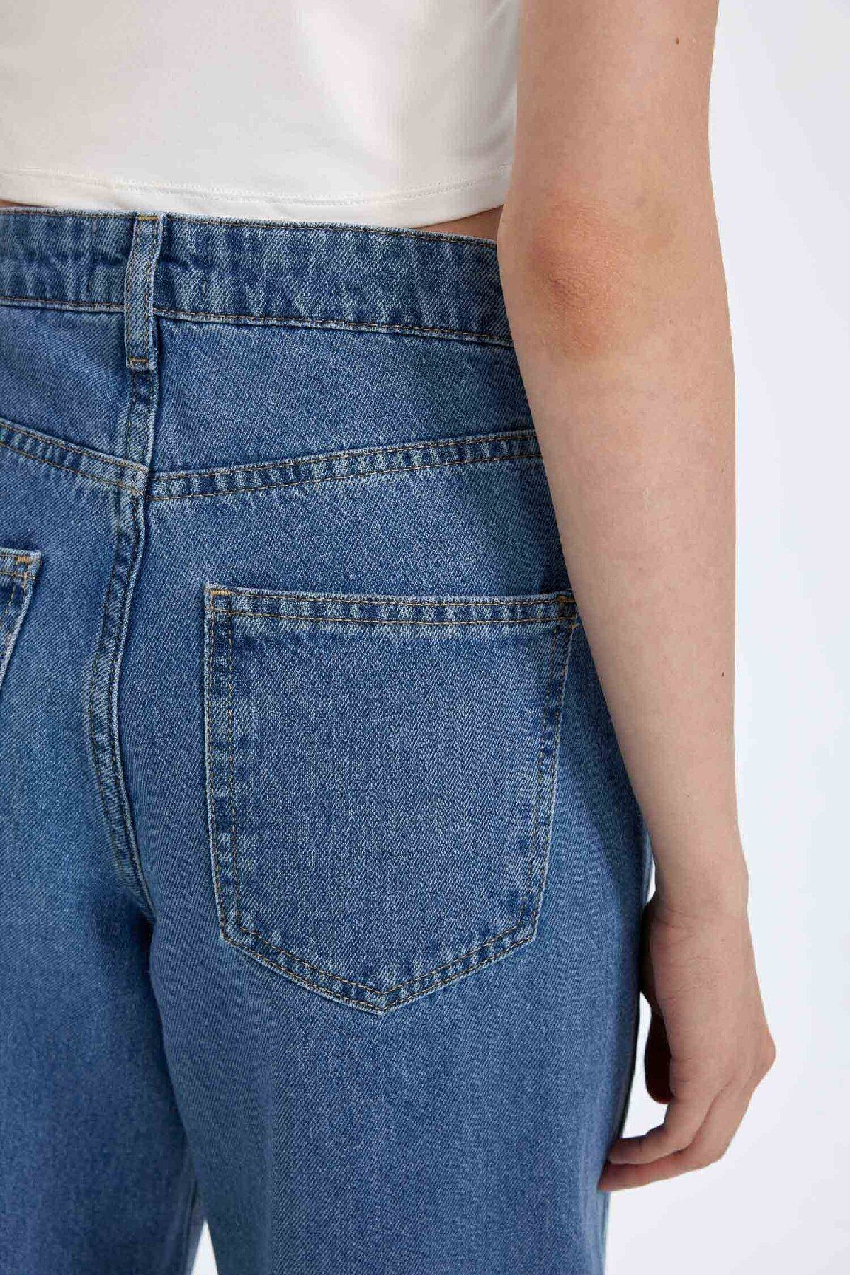 Wide Leg Yüksek Bel Uzun Jean Yıkamalı Pantolon D8102AX24AU Wide Leg Yüksek Bel Uzun Jean Yıkamalı Pantolon D8102AX24AU
