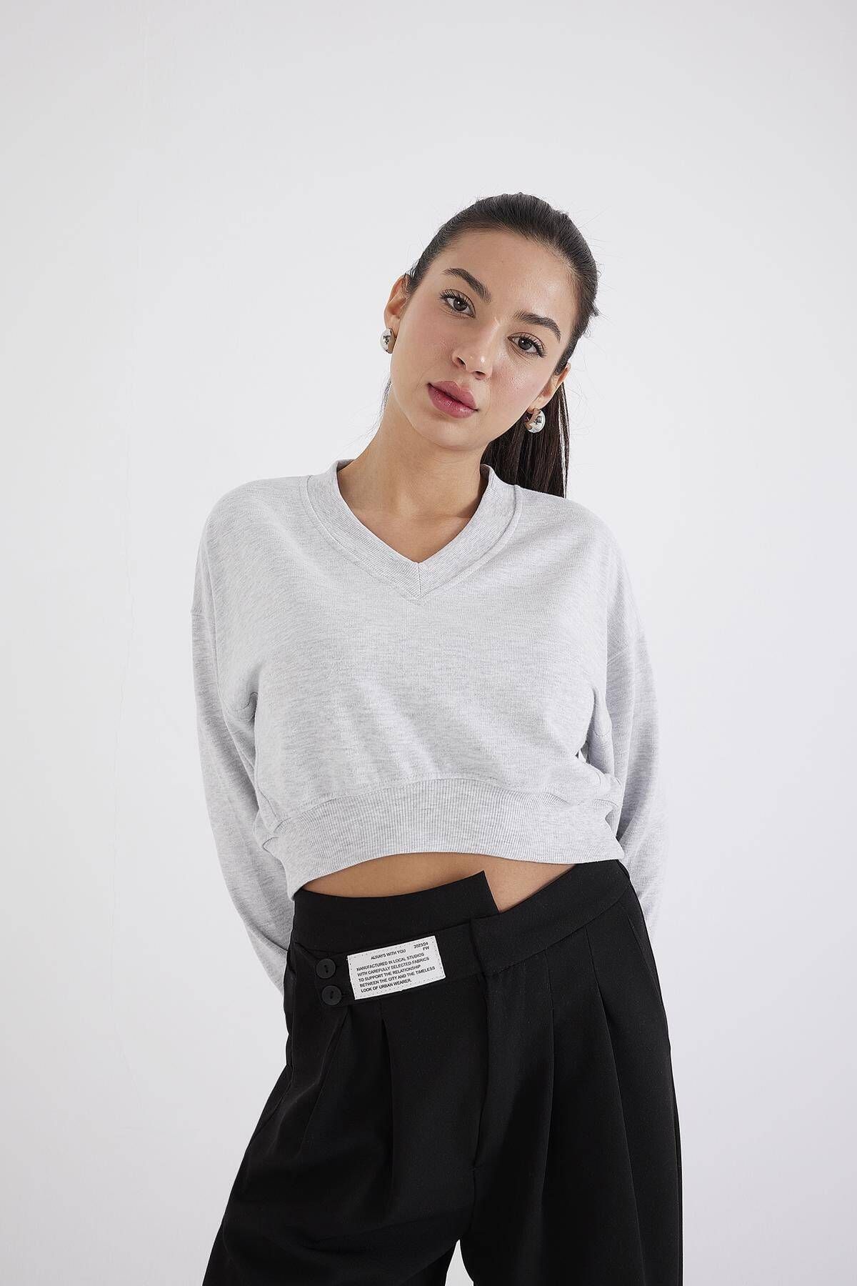 V Yaka Crop Sweatshirt S1494-i2