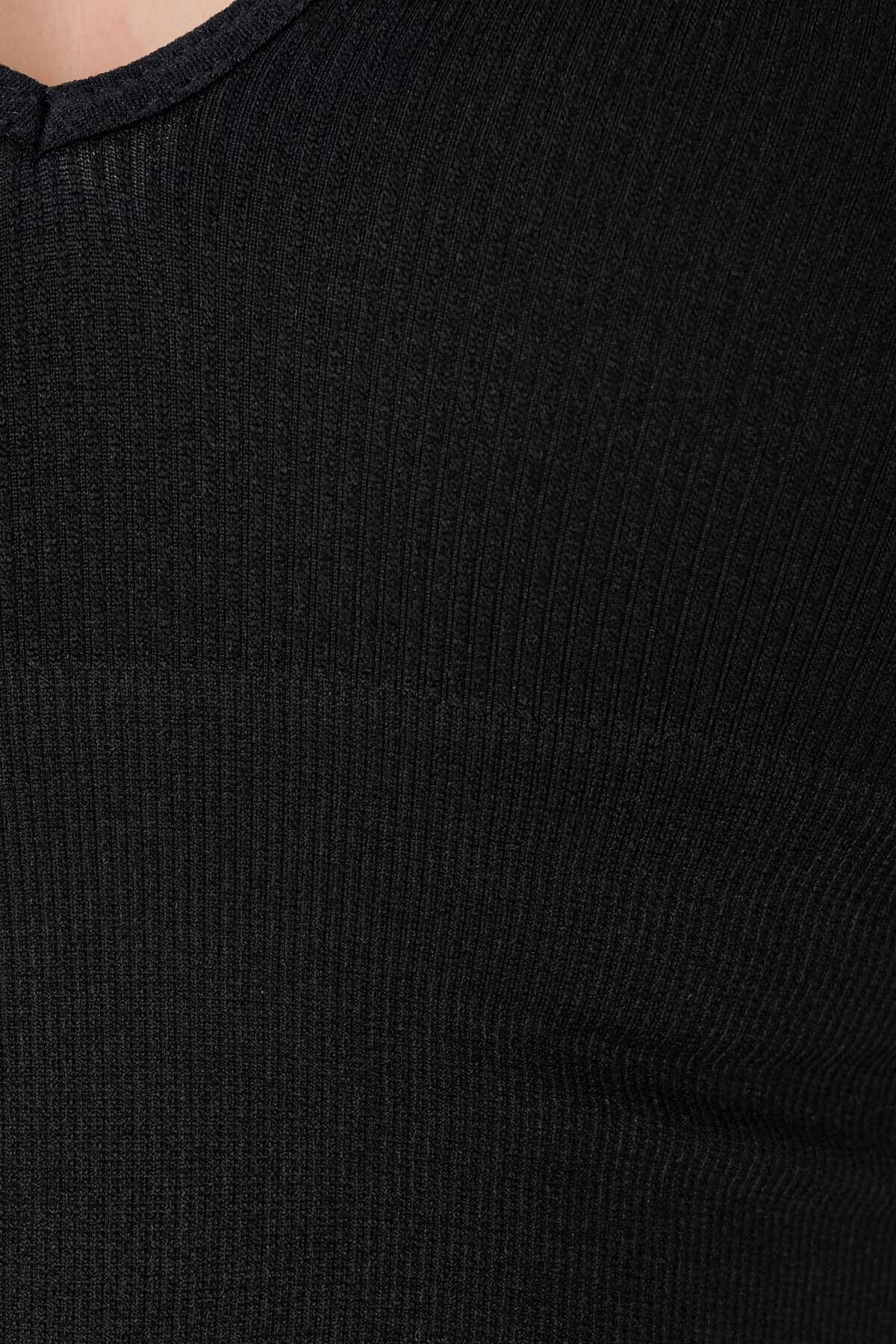 V Yaka Kalın Askılı Seamless Crop A0131-dk8 V Yaka Kalın Askılı Seamless Crop A0131-dk8