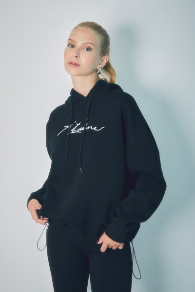 Yazı Nakışlı Beli Lastikli Kapüşonlu Sweatshirt Yazı Nakışlı Beli Lastikli Kapüşonlu Sweatshirt