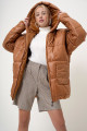 Kadın Taba Kapüşonlu Fleto Cepli Puffer Fashion Oversize Şişme Mont PRM1107 Kadın Taba Kapüşonlu Fleto Cepli Puffer Fashion Oversize Şişme Mont PRM1107