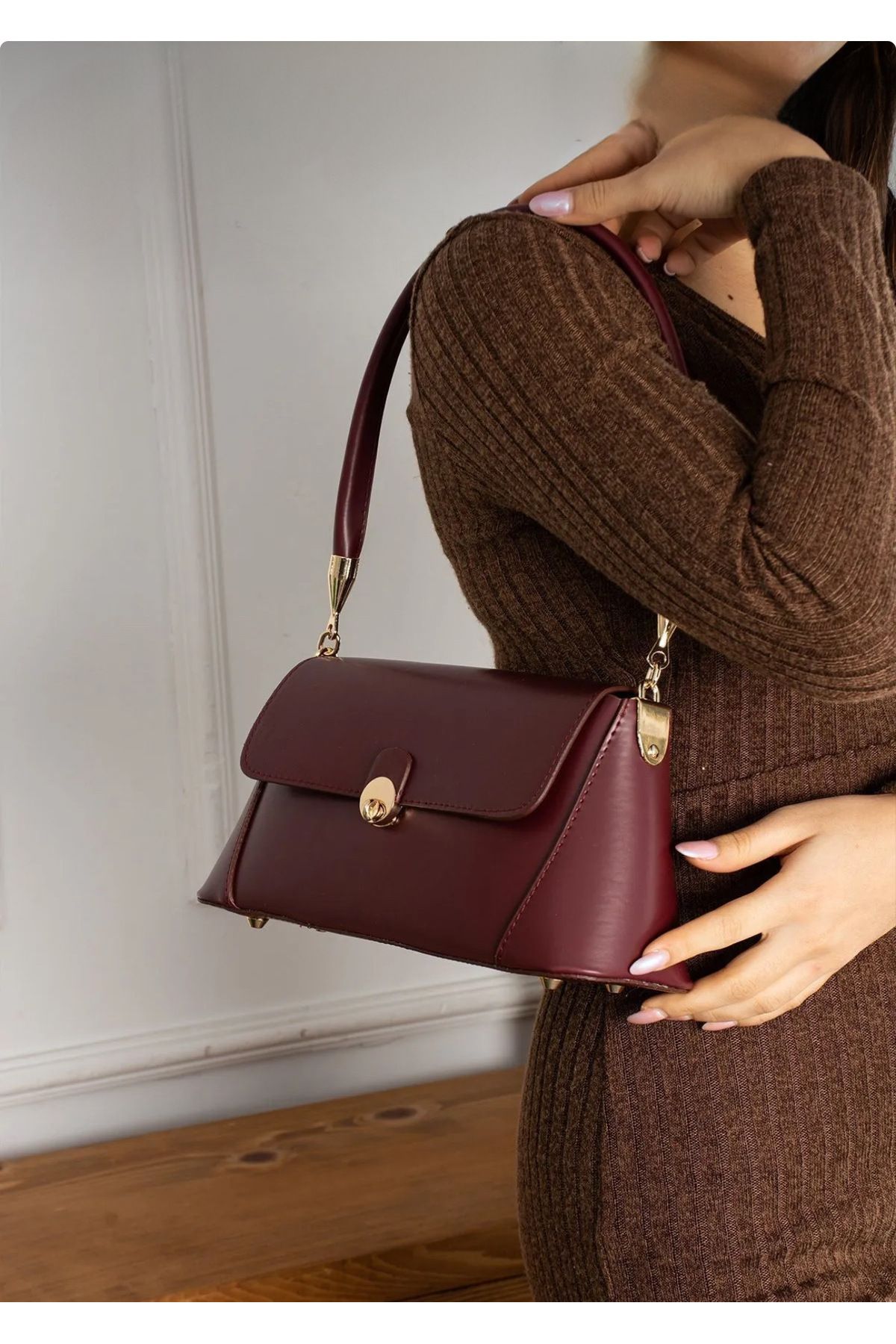 MERİ MODEL BORDO KADIN OMUZ VE KOL ÇANTASI MERİ MODEL BORDO KADIN OMUZ VE KOL ÇANTASI